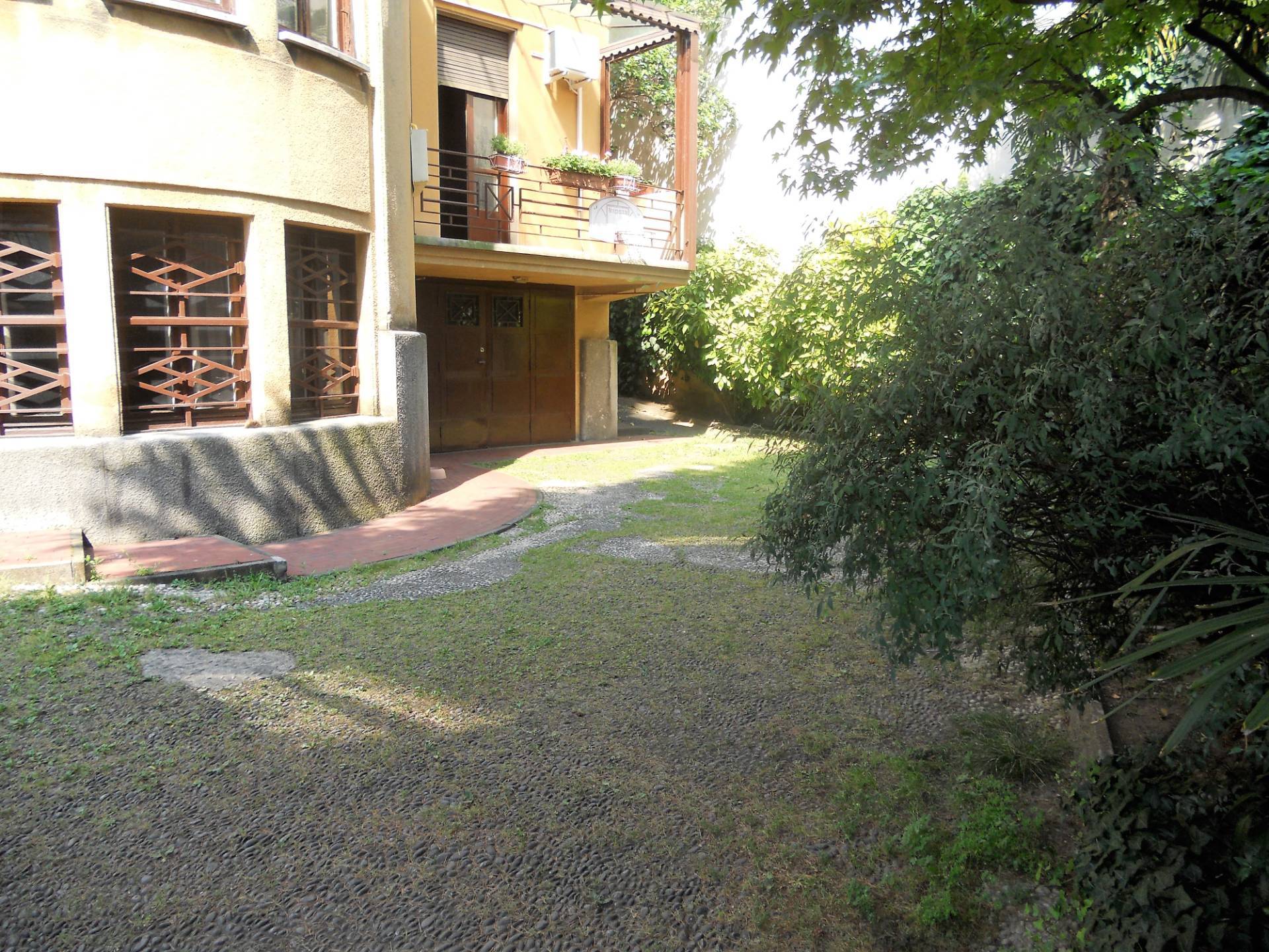 Legnano, Milano, 20025, IT, 4 Bedrooms Bedrooms, ,3 BathroomsBathrooms,Residential,For Sale,1949869