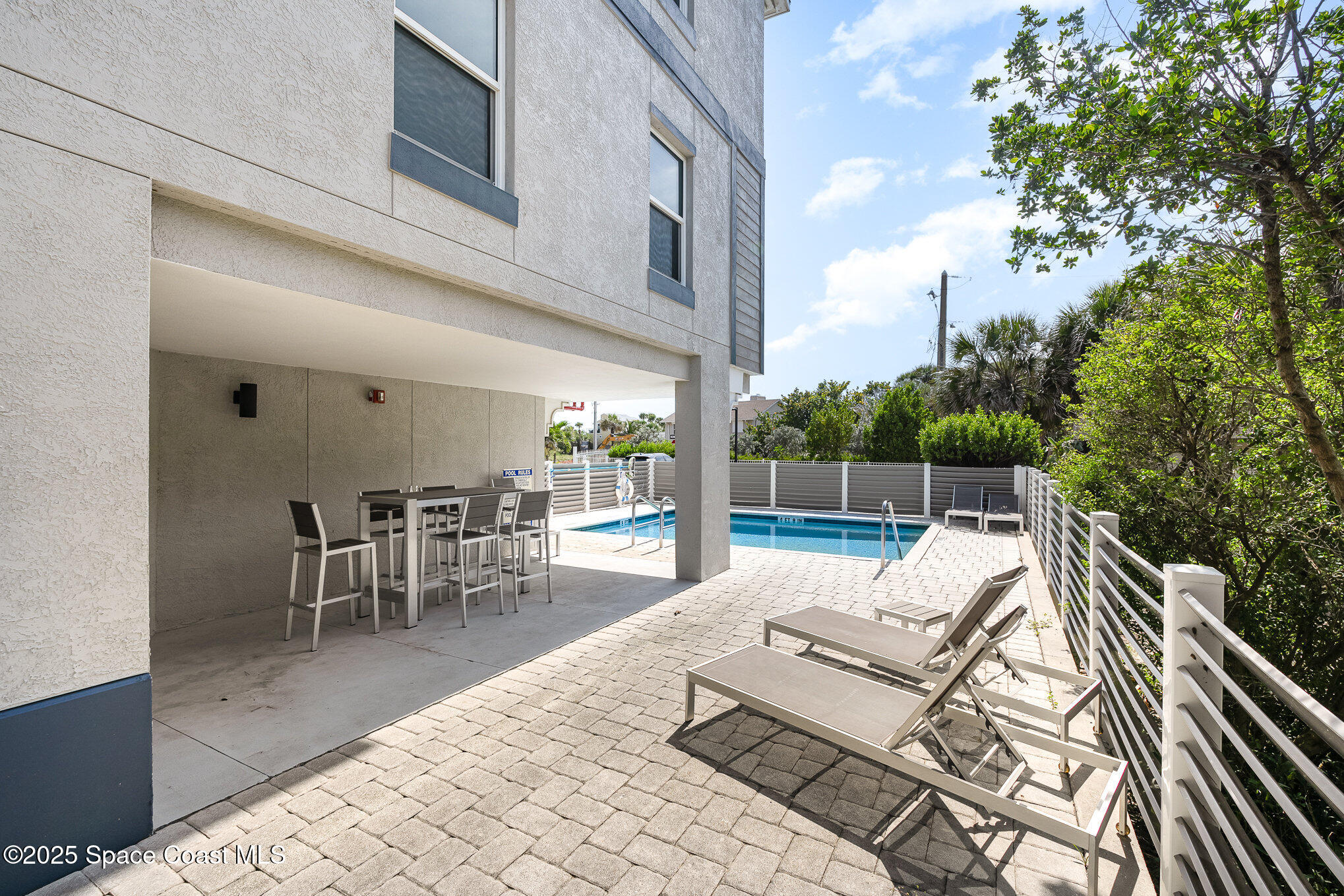 Cocoa Beach, Florida, 32931, United States, 2 Bedrooms Bedrooms, ,2 BathroomsBathrooms,Residential,For Sale,1975351