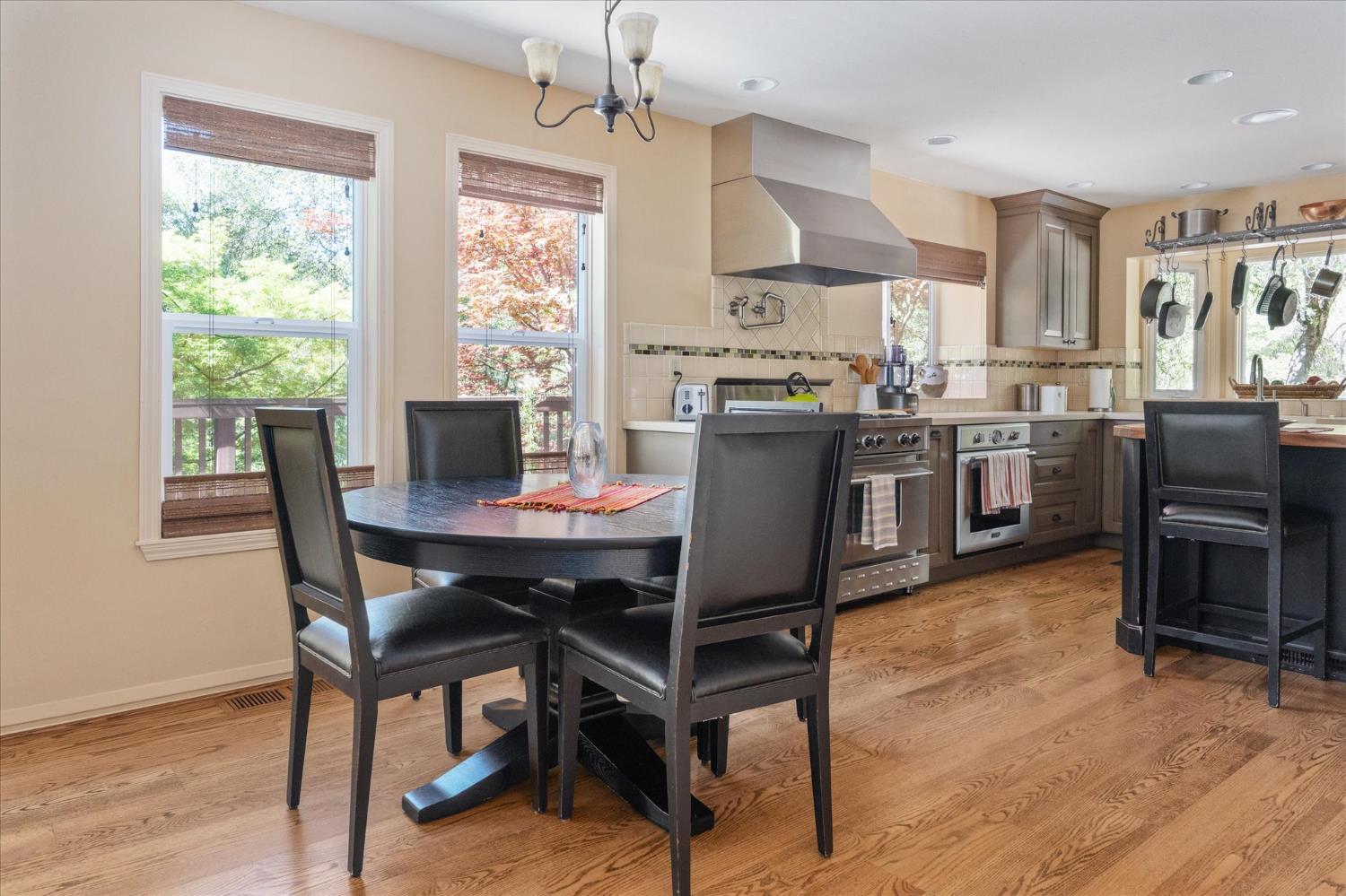 Murphys, California, 95247, United States, 3 Bedrooms Bedrooms, ,4 BathroomsBathrooms,Residential,For Sale,2030734