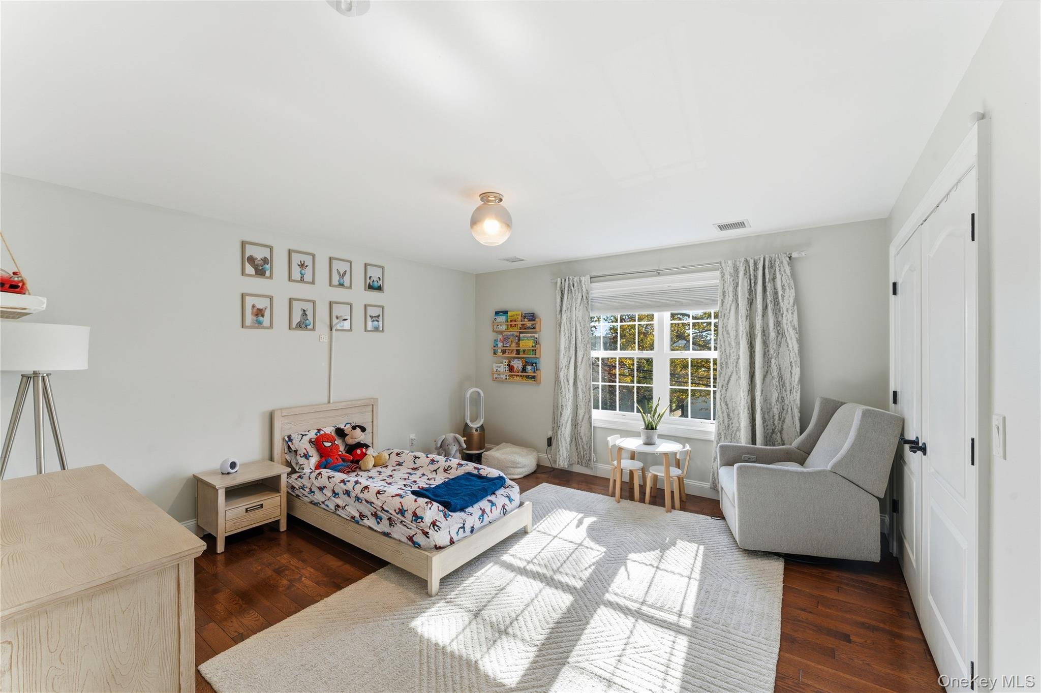 Oceanside, New York, 11572, United States, 4 Bedrooms Bedrooms, ,3 BathroomsBathrooms,Residential,For Sale,1987858