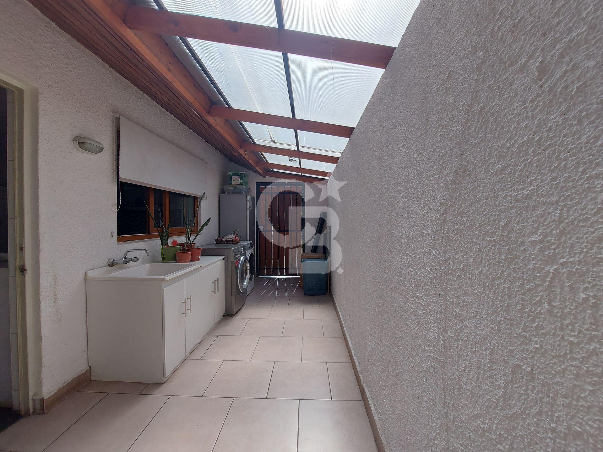 Huechuraba, Chile, 5 Bedrooms Bedrooms, ,4 BathroomsBathrooms,Residential,For Sale,2003220