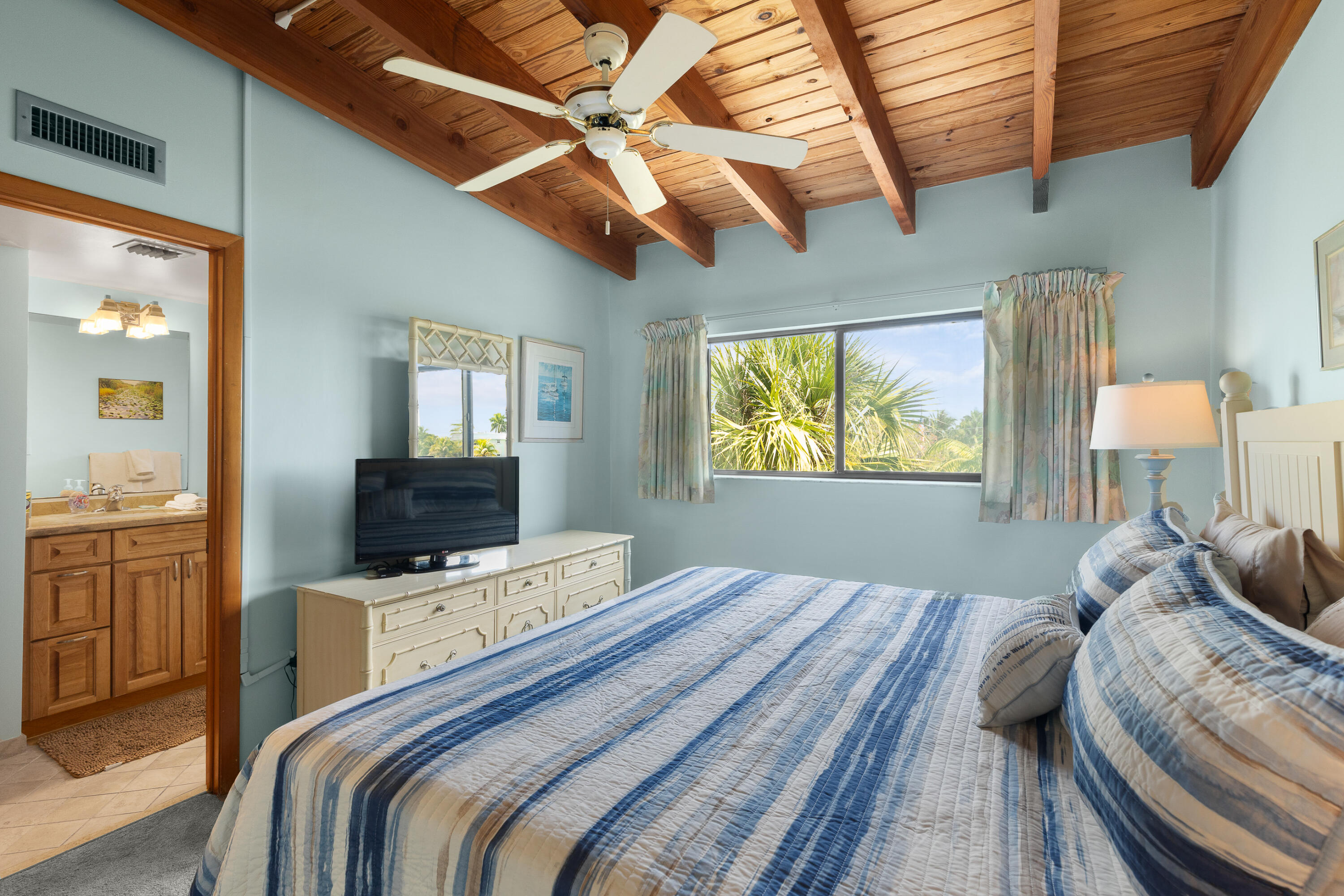 KEY COLONY, Florida, 33051, United States, 3 Bedrooms Bedrooms, ,3 BathroomsBathrooms,Residential,For Sale,1721316