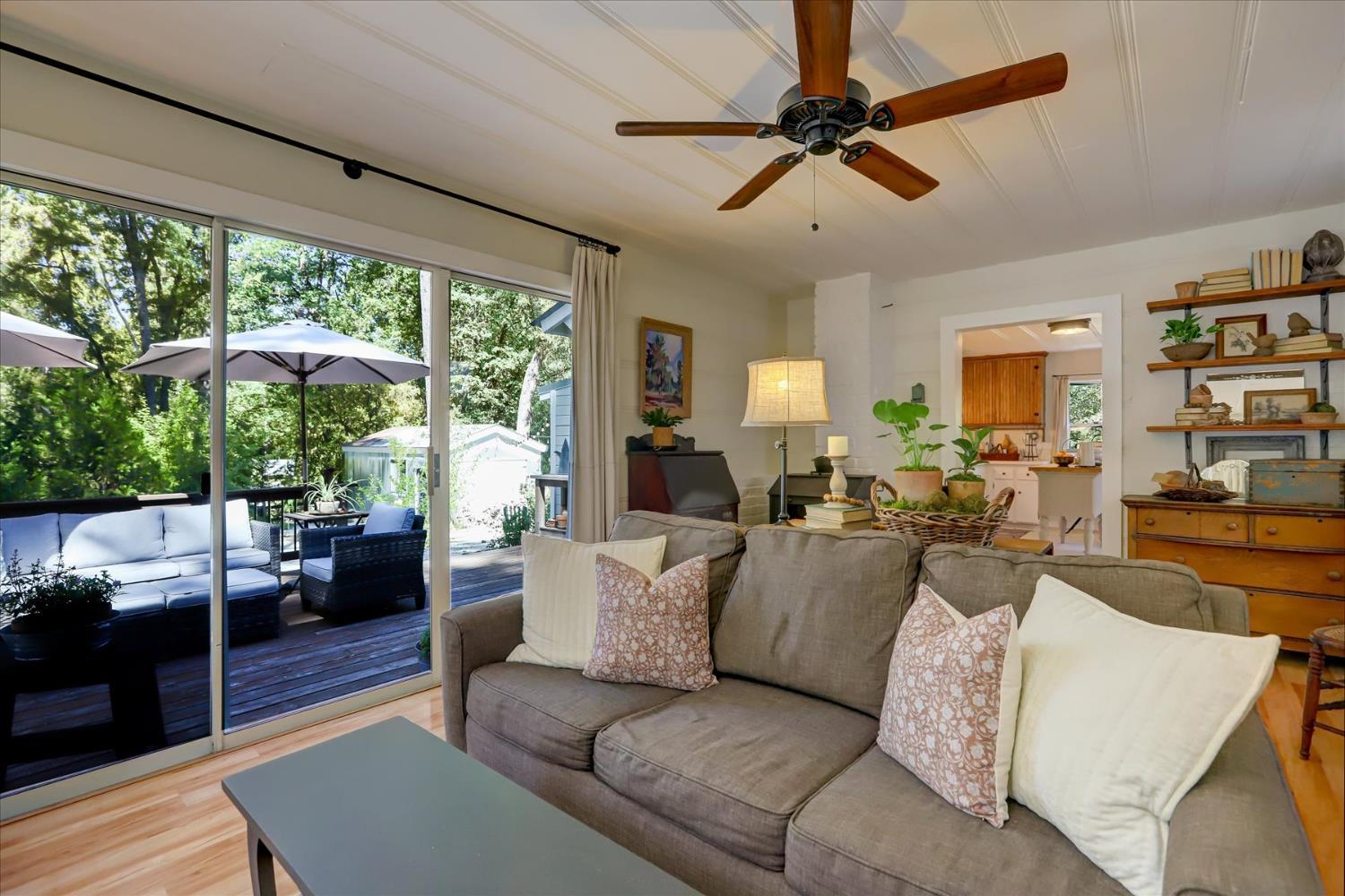 Nevada City, California, 95959, United States, 2 Bedrooms Bedrooms, ,1 BathroomBathrooms,Residential,For Sale,1982930