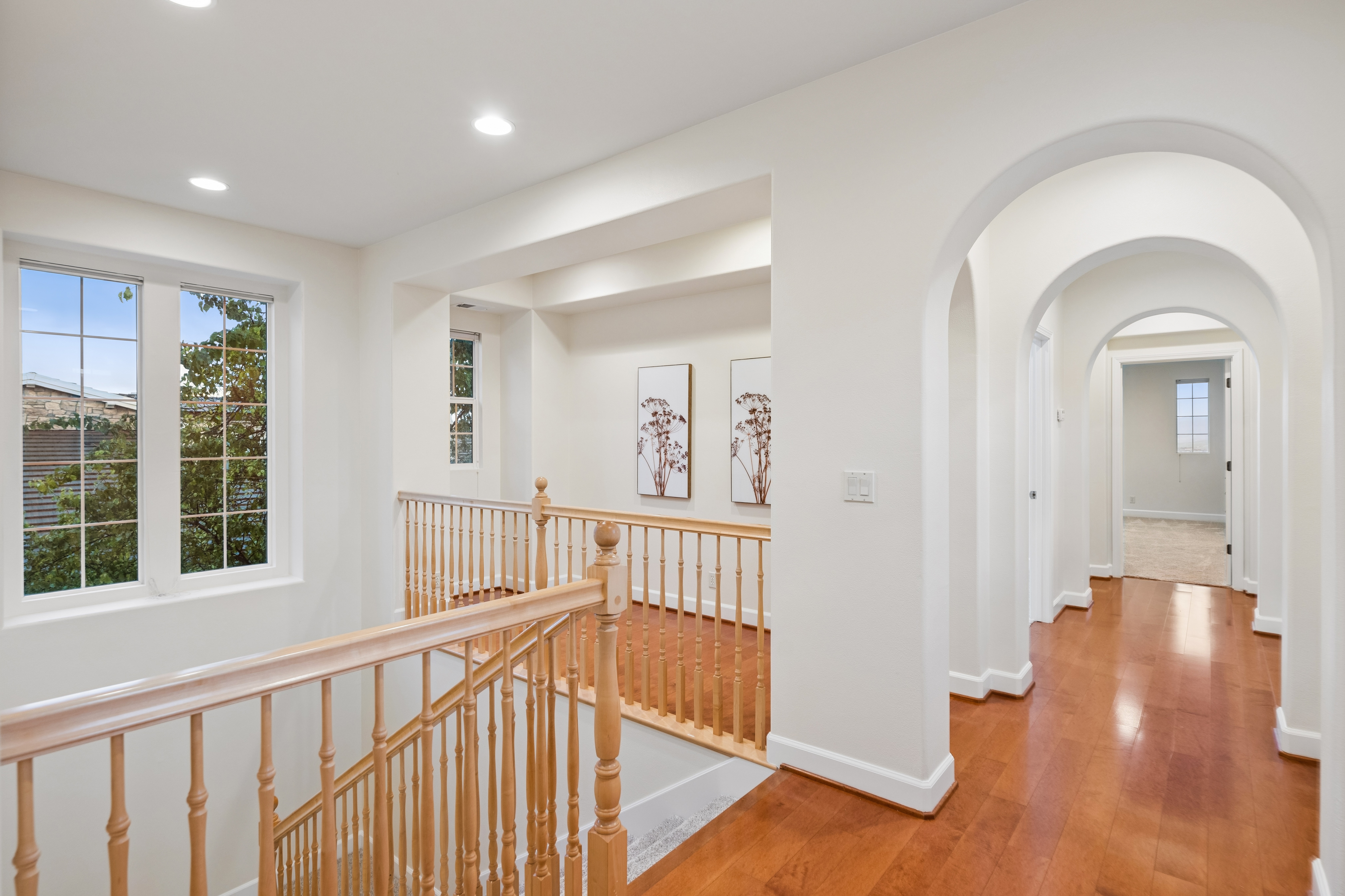  Panoramic Views and Timeless Design in This Stunning Shapell ?Gallery? Residence - 物件實景