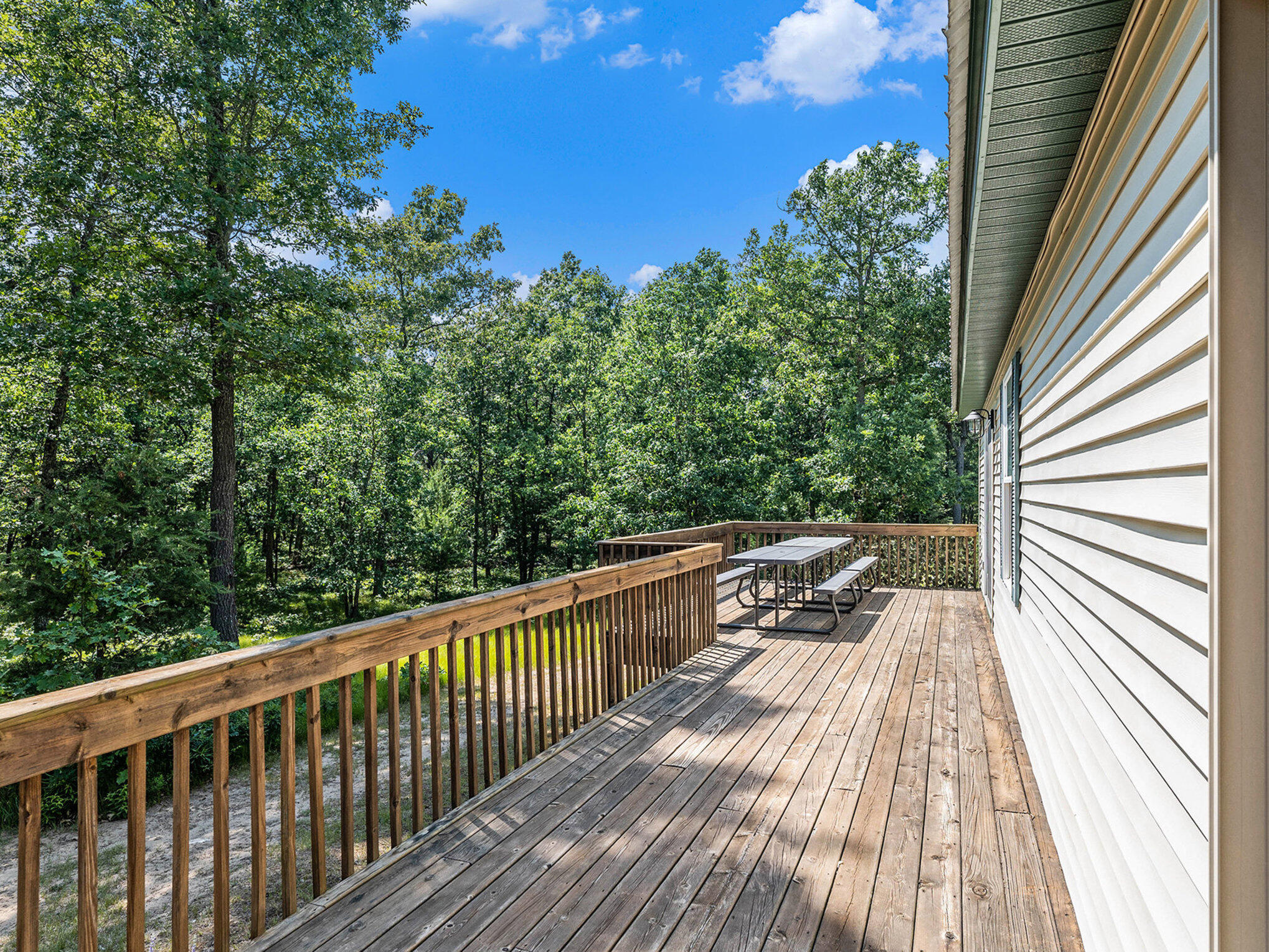 Manistee, Michigan, 49660, United States, 2 Bedrooms Bedrooms, ,2 BathroomsBathrooms,Residential,For Sale,1896192