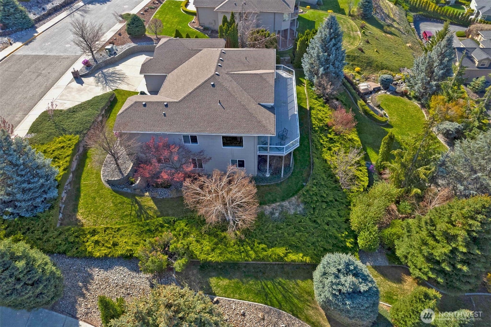 East Wenatchee, Washington, 98802, United States, 4 Bedrooms Bedrooms, ,3 BathroomsBathrooms,Residential,For Sale,1818465
