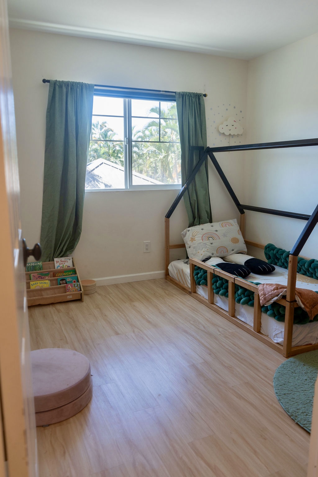 Ewa Beach, Hawaii, 96706, United States, 3 Bedrooms Bedrooms, ,3 BathroomsBathrooms,Residential,For Sale,1977391