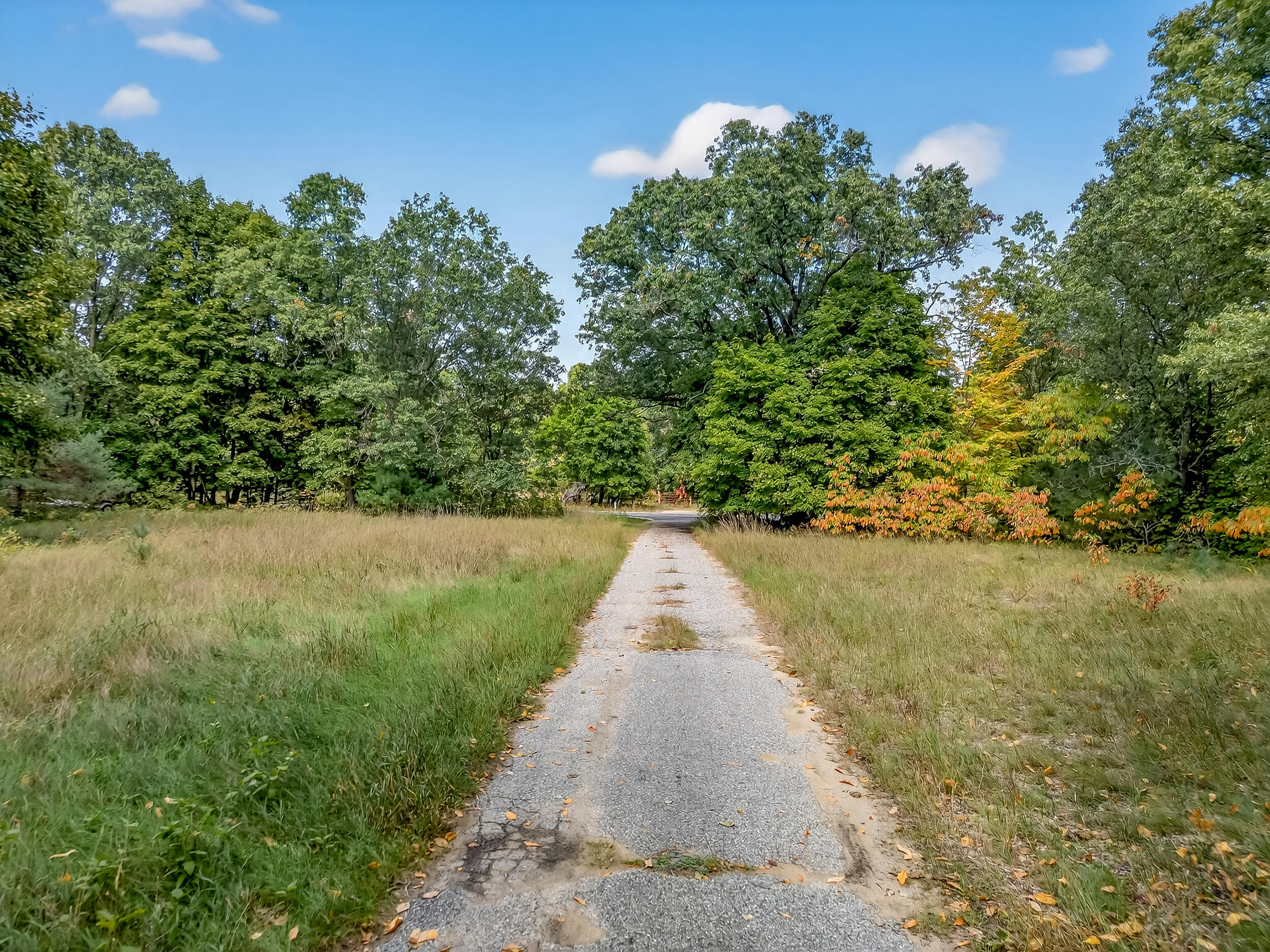 Twin Lake, Michigan, 49457, United States, 5 Bedrooms Bedrooms, ,5 BathroomsBathrooms,Residential,For Sale,1954826