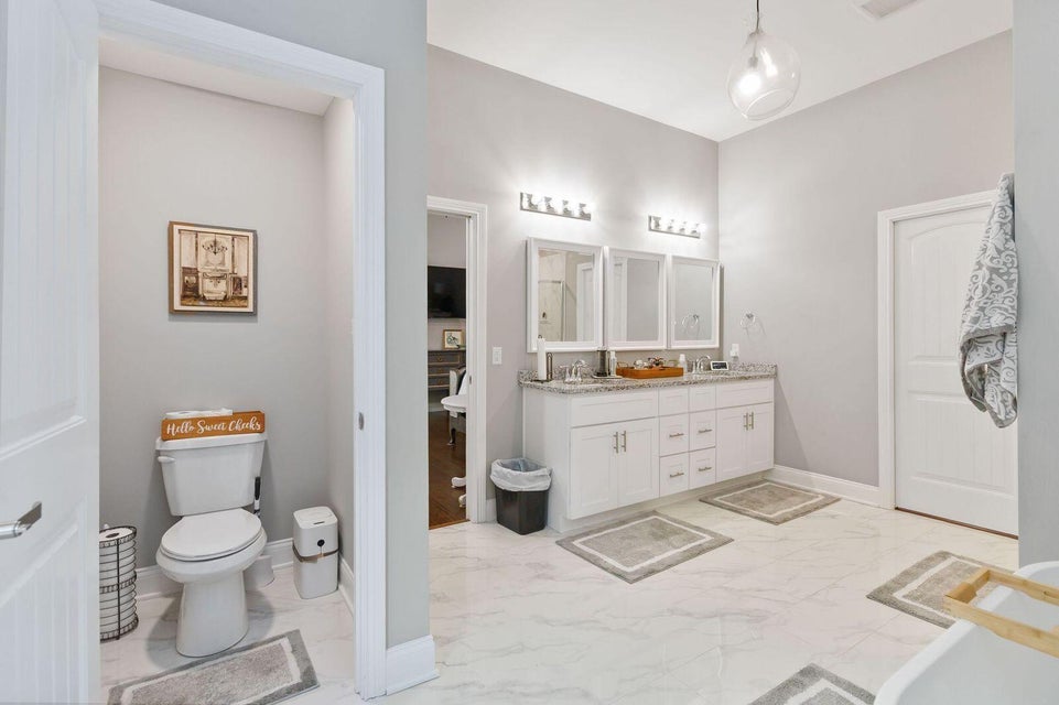 Somerset, Kentucky, 42503, United States, 4 Bedrooms Bedrooms, ,3 BathroomsBathrooms,Residential,For Sale,1981769