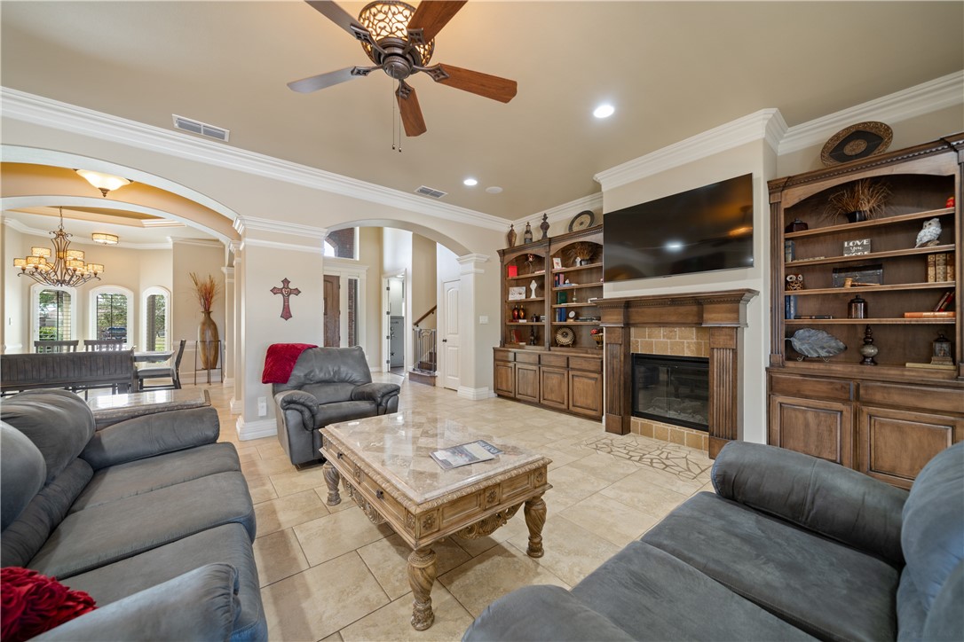 Corpus Christi, Texas, 78414, United States, 5 Bedrooms Bedrooms, ,4 BathroomsBathrooms,Residential,For Sale,1941748