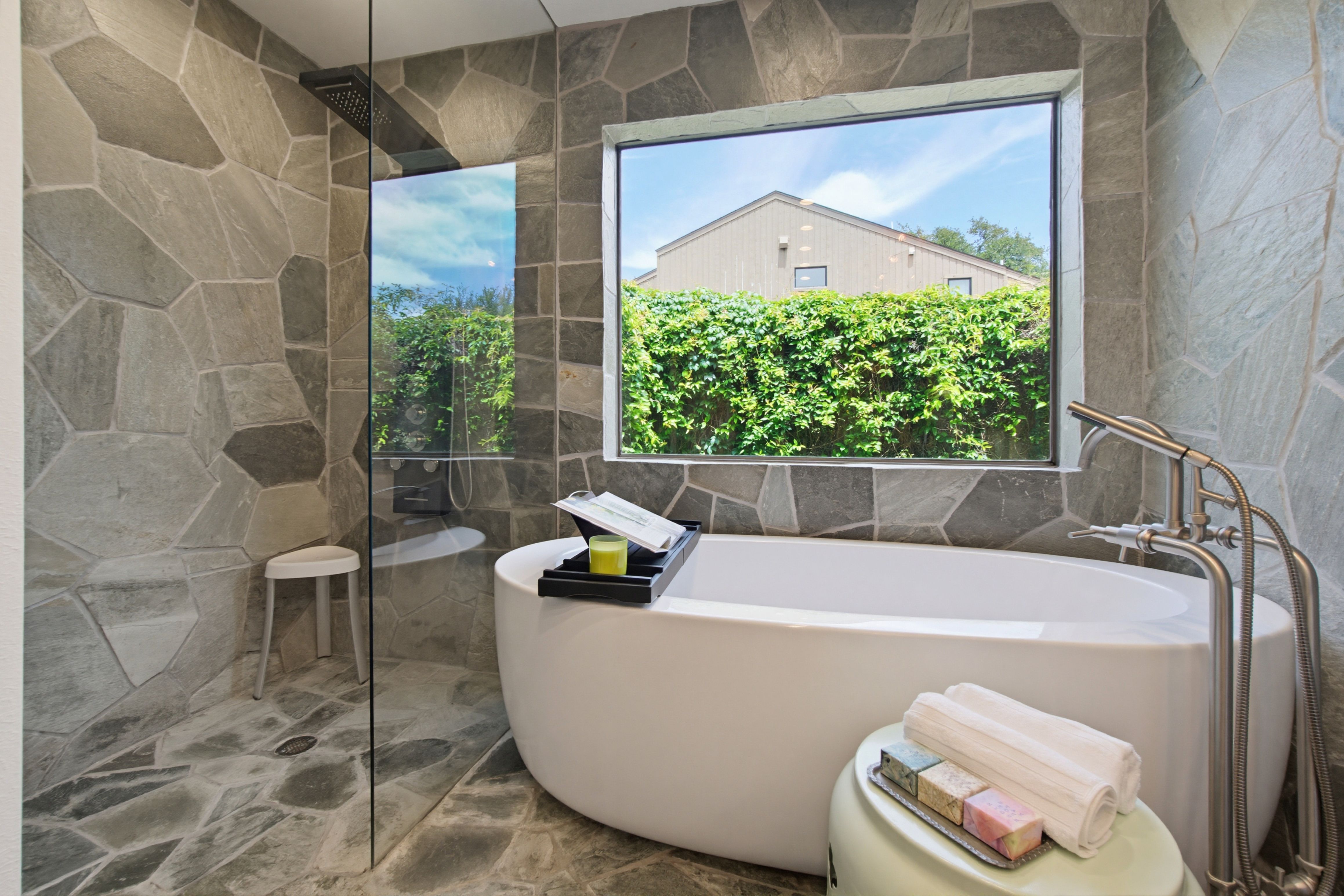  Modern Contemporary in Award Winning Merriman Park Elementary - 物件實景