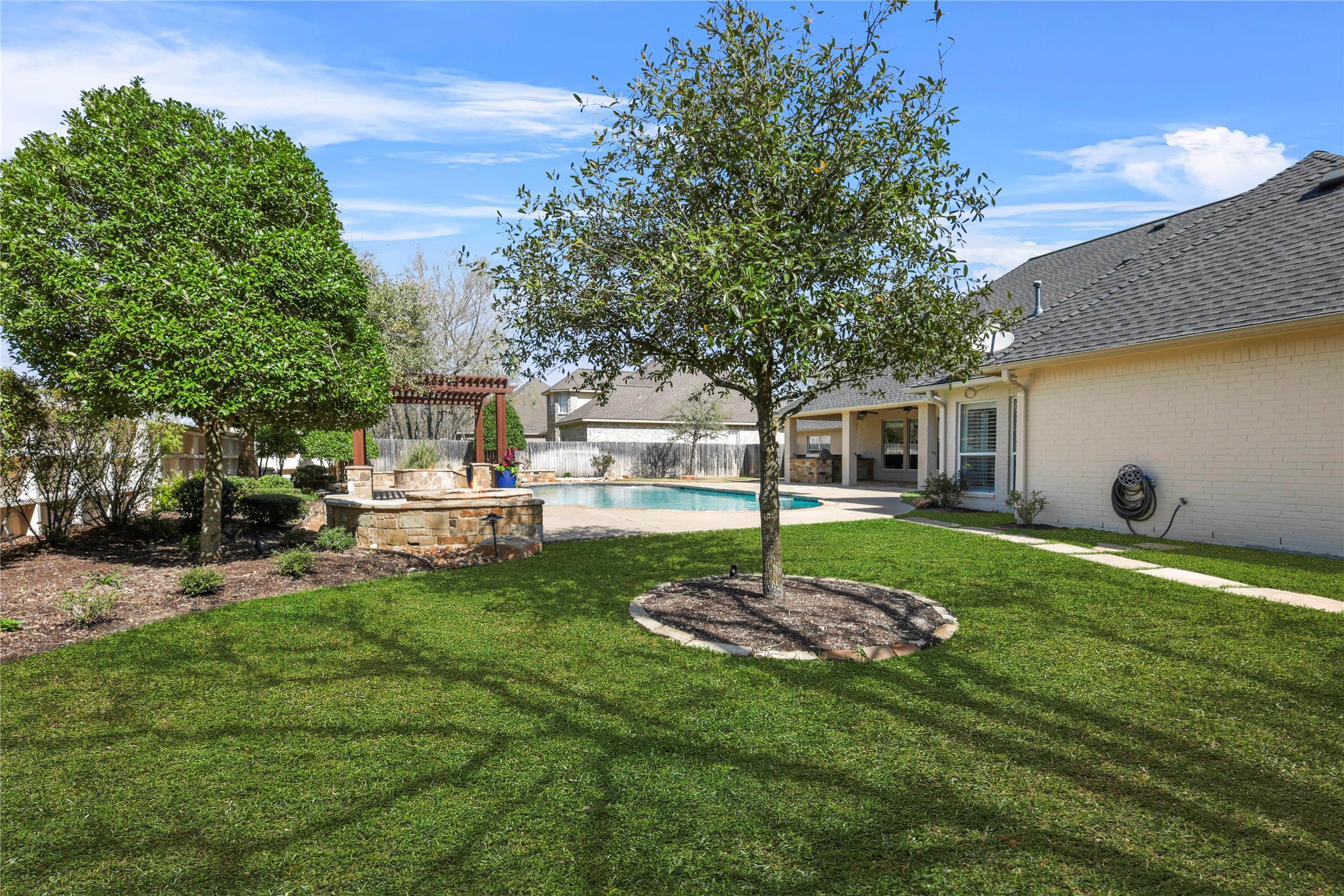  5106 Bellerive Bend Drive - 物件實景