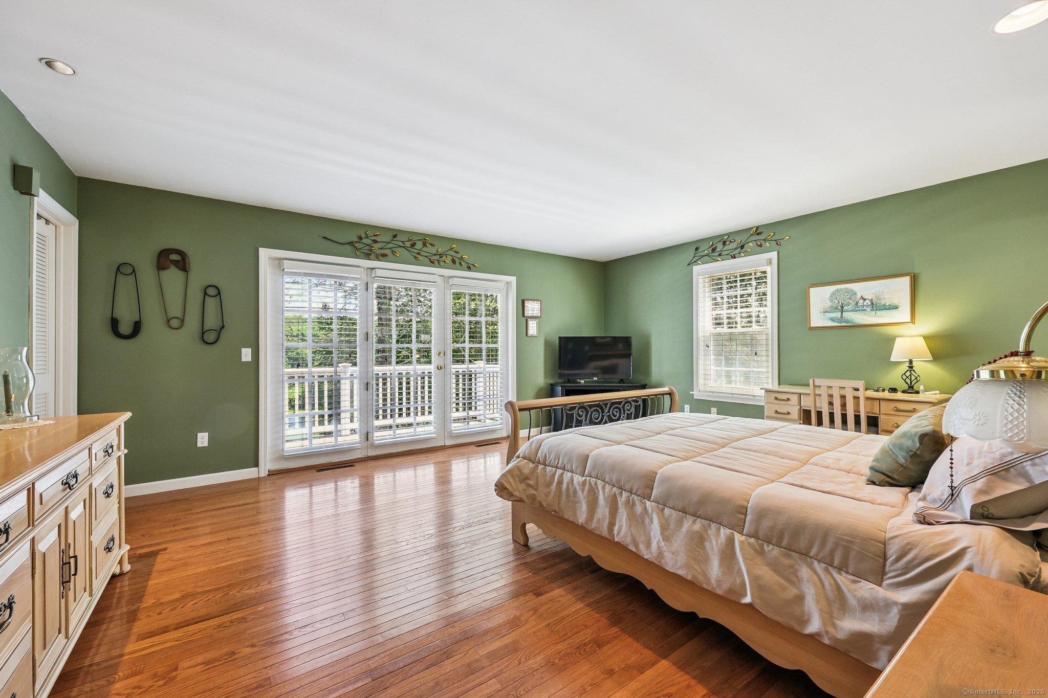 Westbrook, Connecticut, 06498, United States, 5 Bedrooms Bedrooms, ,6 BathroomsBathrooms,Residential,For Sale,1937602