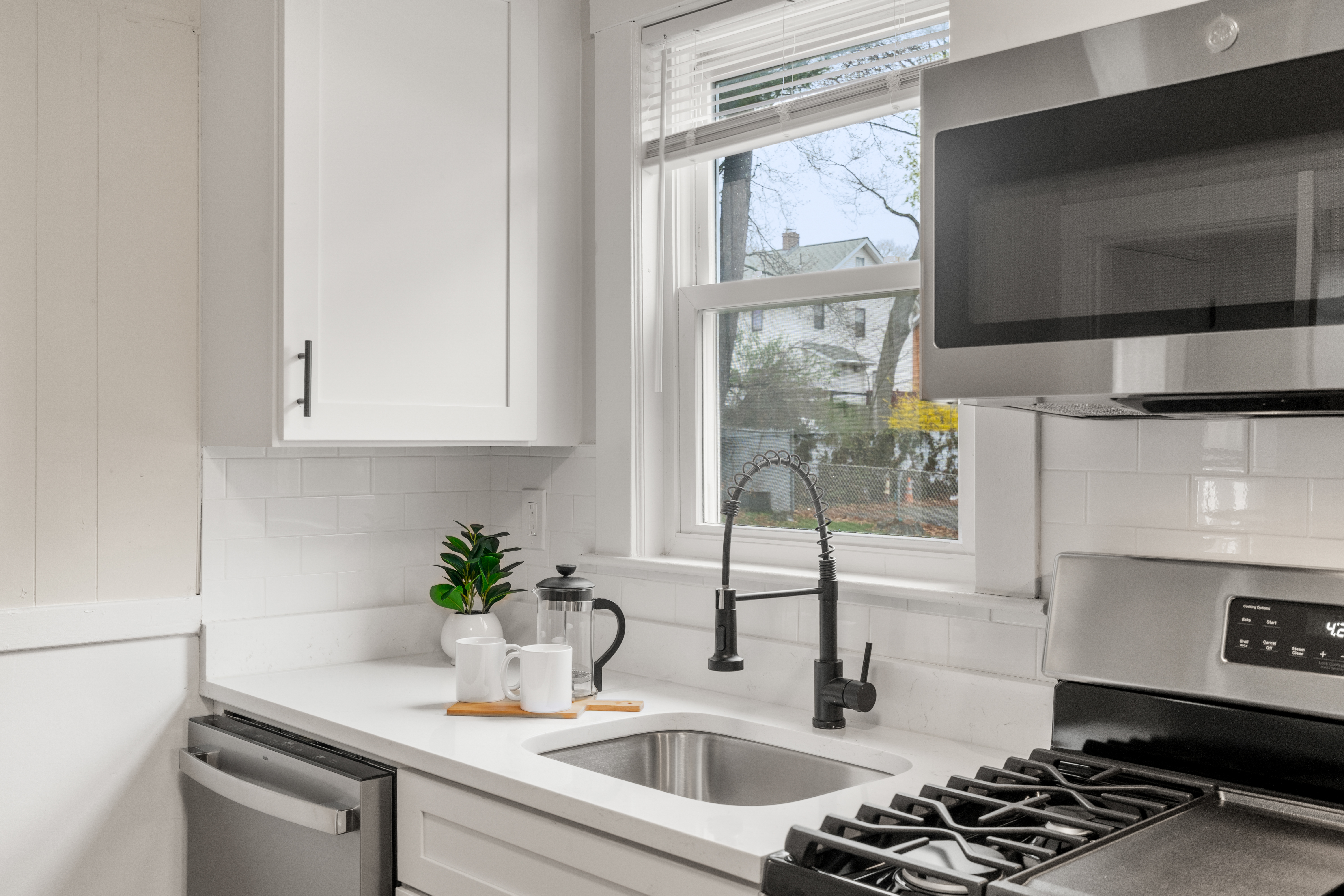  15 Tacoma Street, Boston, MA, 02136 - 物件實景