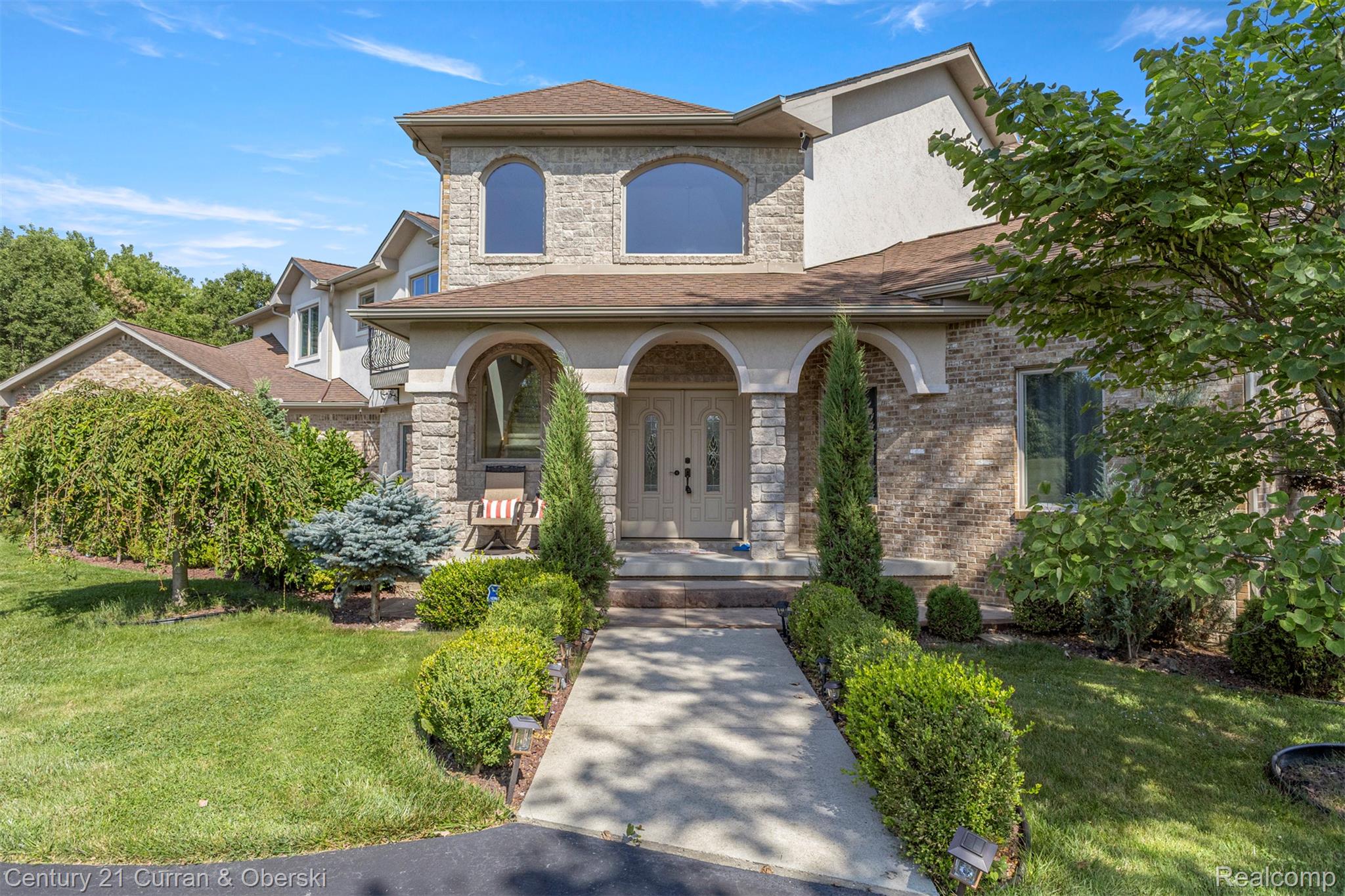 Groveland Township, Michigan, 48442, United States, 5 Bedrooms Bedrooms, ,6 BathroomsBathrooms,Residential,For Sale,1982712