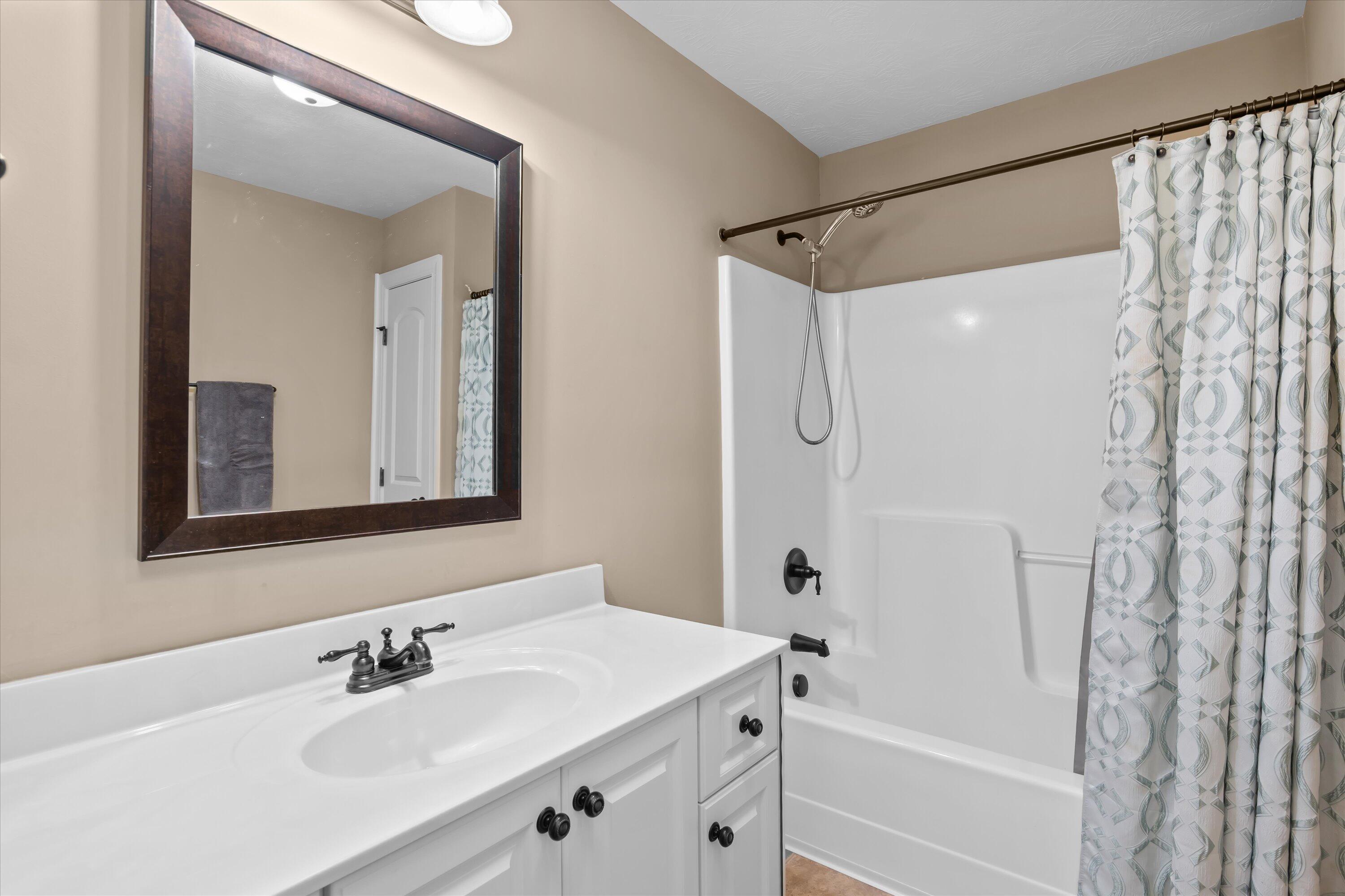 Evans, Georgia, 30809, United States, 5 Bedrooms Bedrooms, ,5 BathroomsBathrooms,Residential,For Sale,1974586