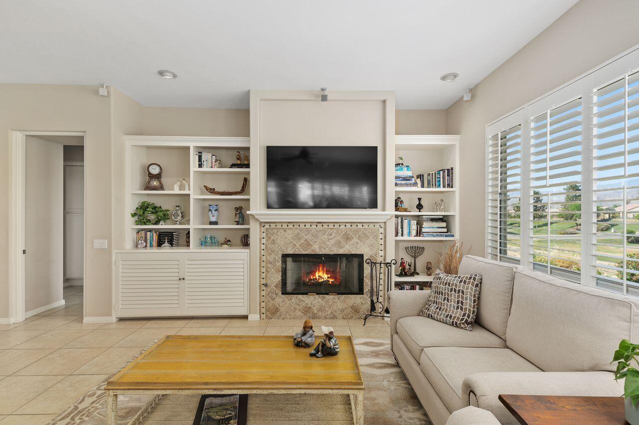 Palm Desert, California, 92211, United States, 3 Bedrooms Bedrooms, ,3 BathroomsBathrooms,Residential,For Sale,1827813