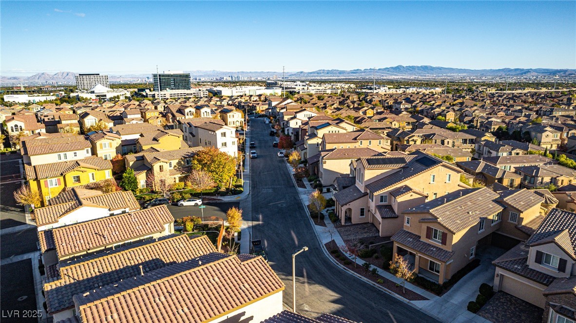 Las Vegas, Nevada, 89135, United States, 3 Bedrooms Bedrooms, ,3 BathroomsBathrooms,Residential,For Sale,2003378