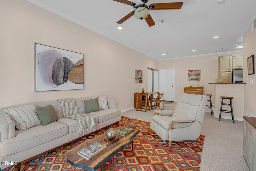 Pasadena, California, 91101, United States, 1 Bedroom Bedrooms, ,1 BathroomBathrooms,Residential,For Sale,1903798
