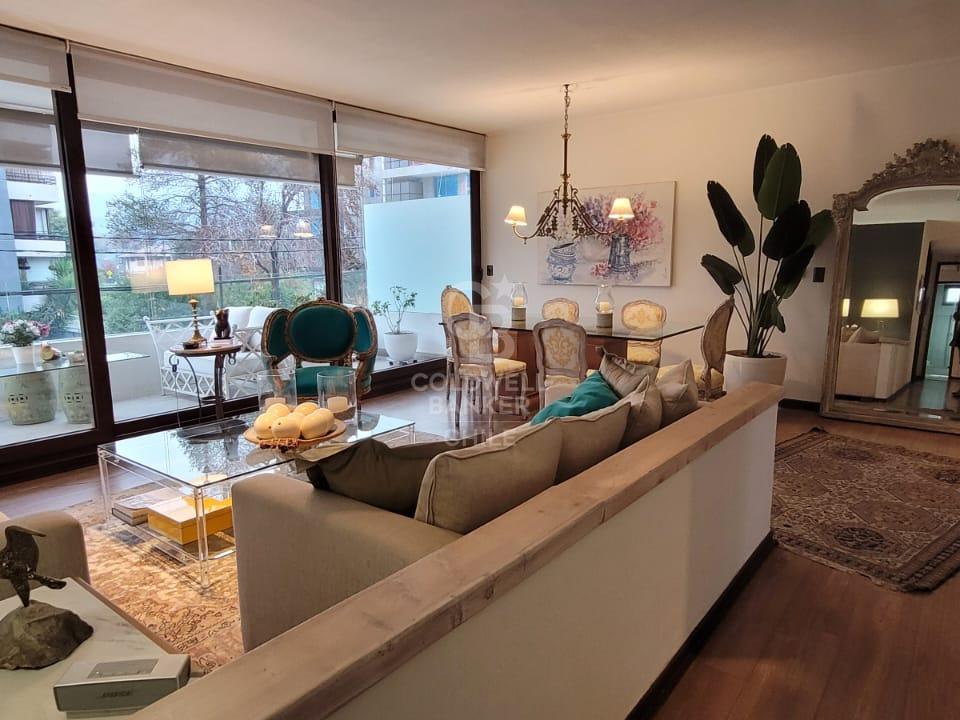 Vitacura, Chile, 3 Bedrooms Bedrooms, ,3 BathroomsBathrooms,Residential,For Sale,1946968