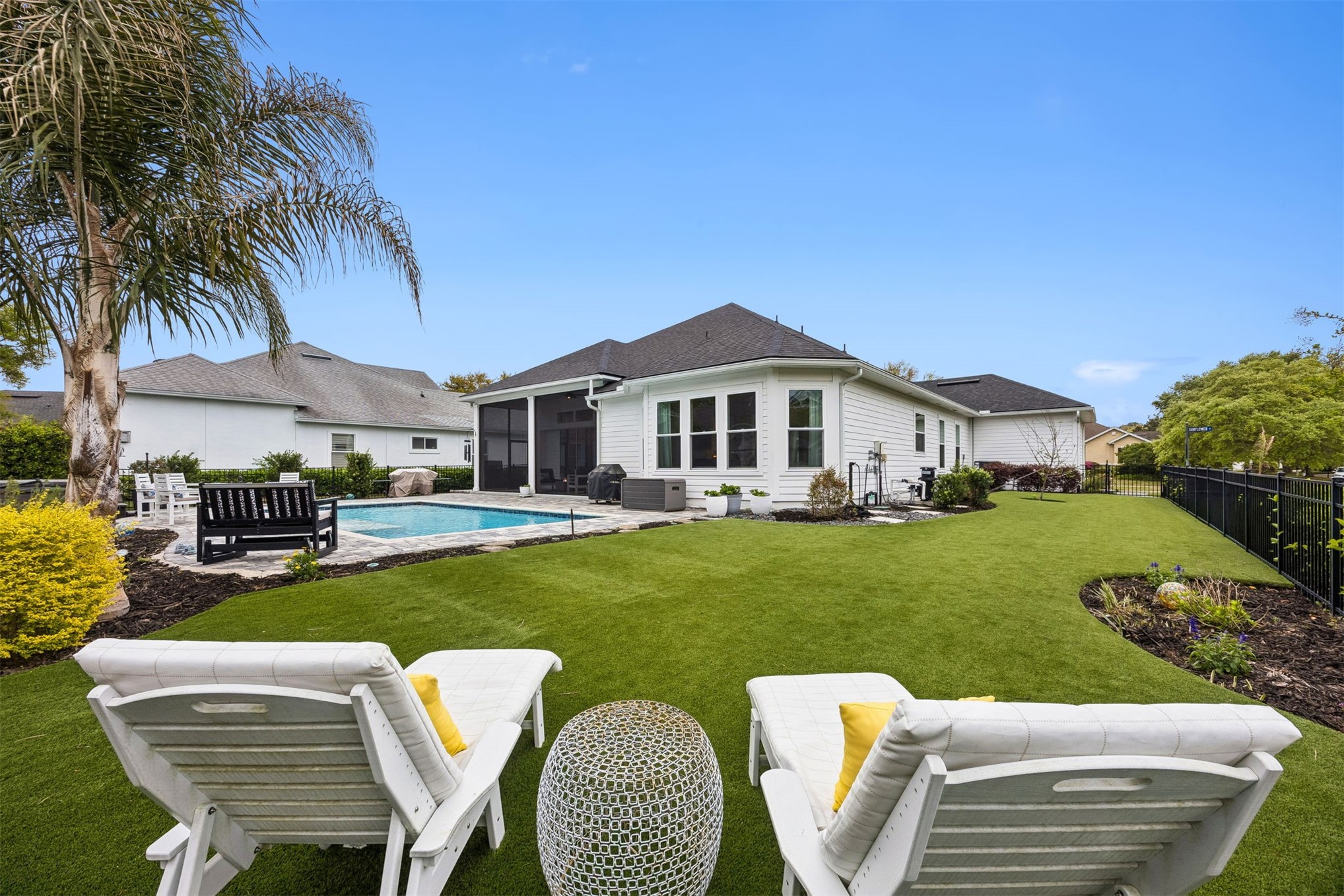 Fernandina Beach, Florida, 32034, United States, 3 Bedrooms Bedrooms, ,2 BathroomsBathrooms,Residential,For Sale,2031071
