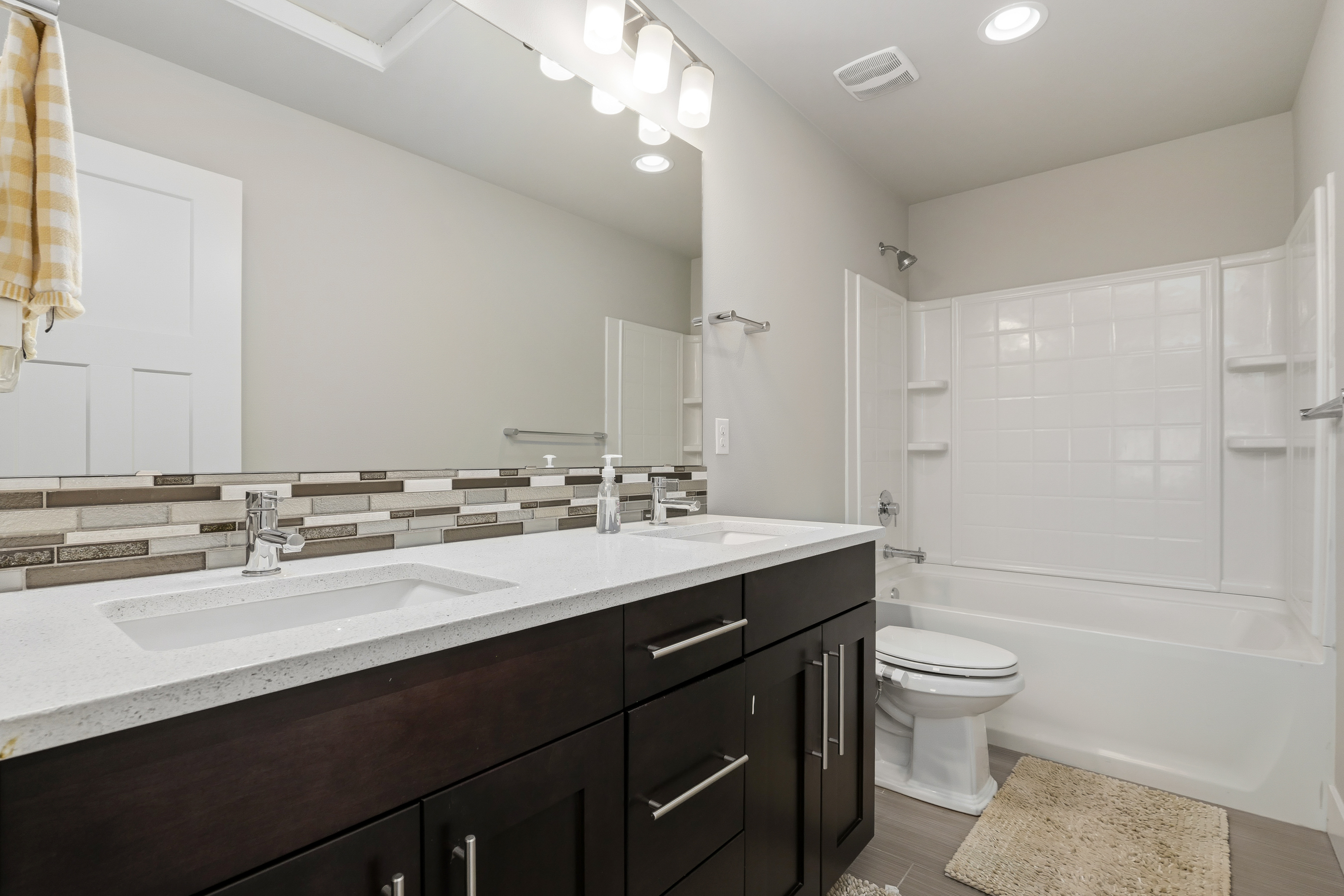  1227 199th Street Southeast, Bothell, WA 98012 - 物件實景