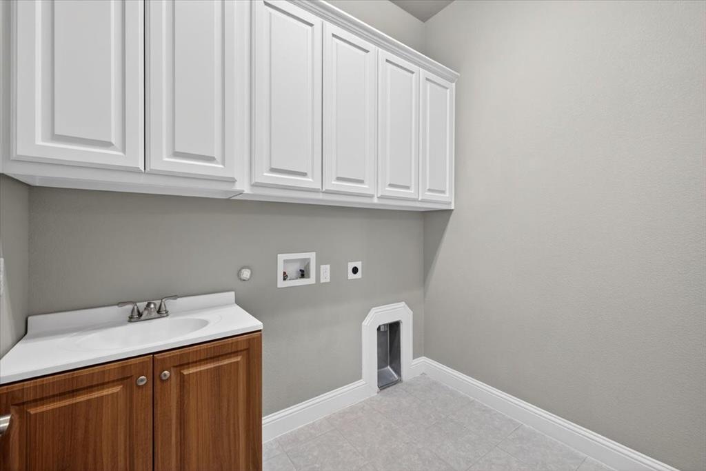 Plano, Texas, 75074, United States, 3 Bedrooms Bedrooms, ,3 BathroomsBathrooms,Residential,For Sale,2039897