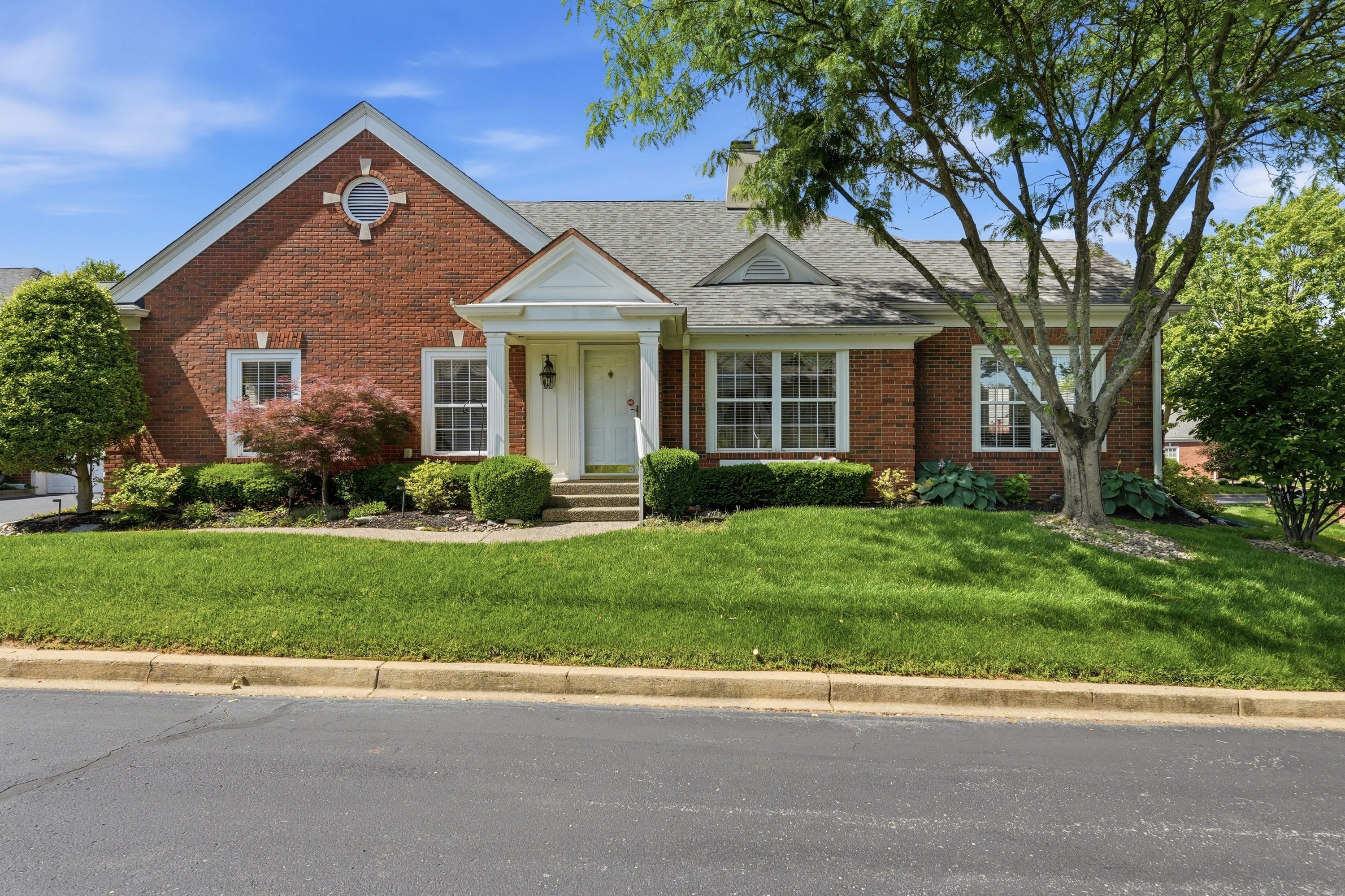 3823 Spring Arbor Drive, Louisville, KY 40245 - 物件實景