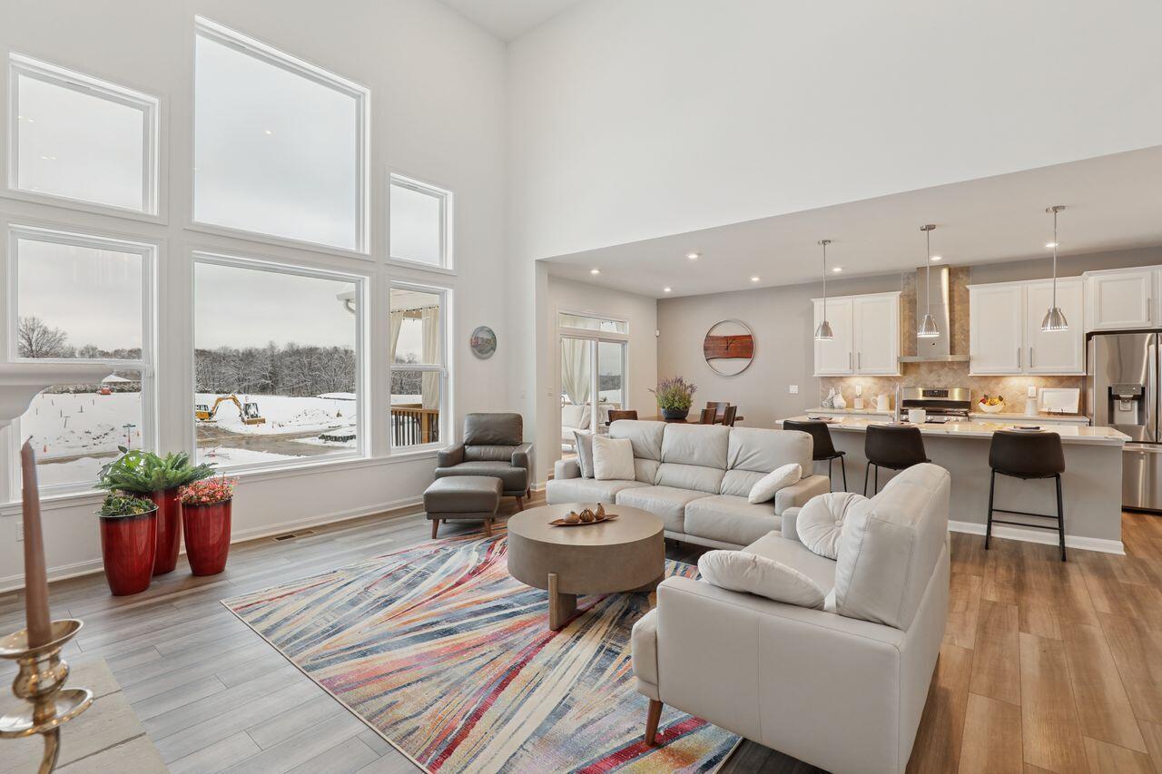 Covington, Kentucky, 41017, United States, 3 Bedrooms Bedrooms, ,3 BathroomsBathrooms,Residential,For Sale,2002248