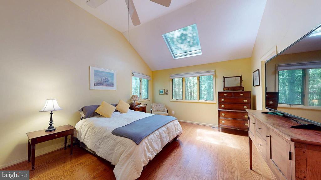 Medford, New Jersey, 08055, United States, 4 Bedrooms Bedrooms, ,4 BathroomsBathrooms,Residential,For Sale,1982582