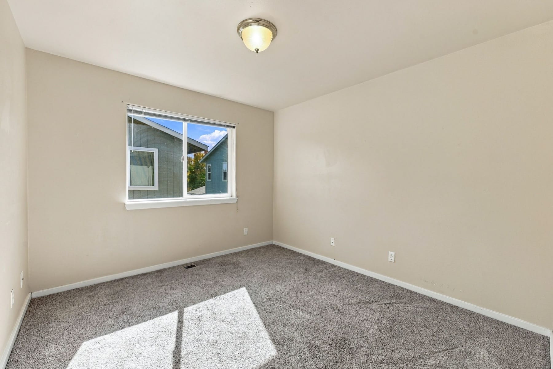  20075 Doanna Way Bend, OR 97702 - 物件實景