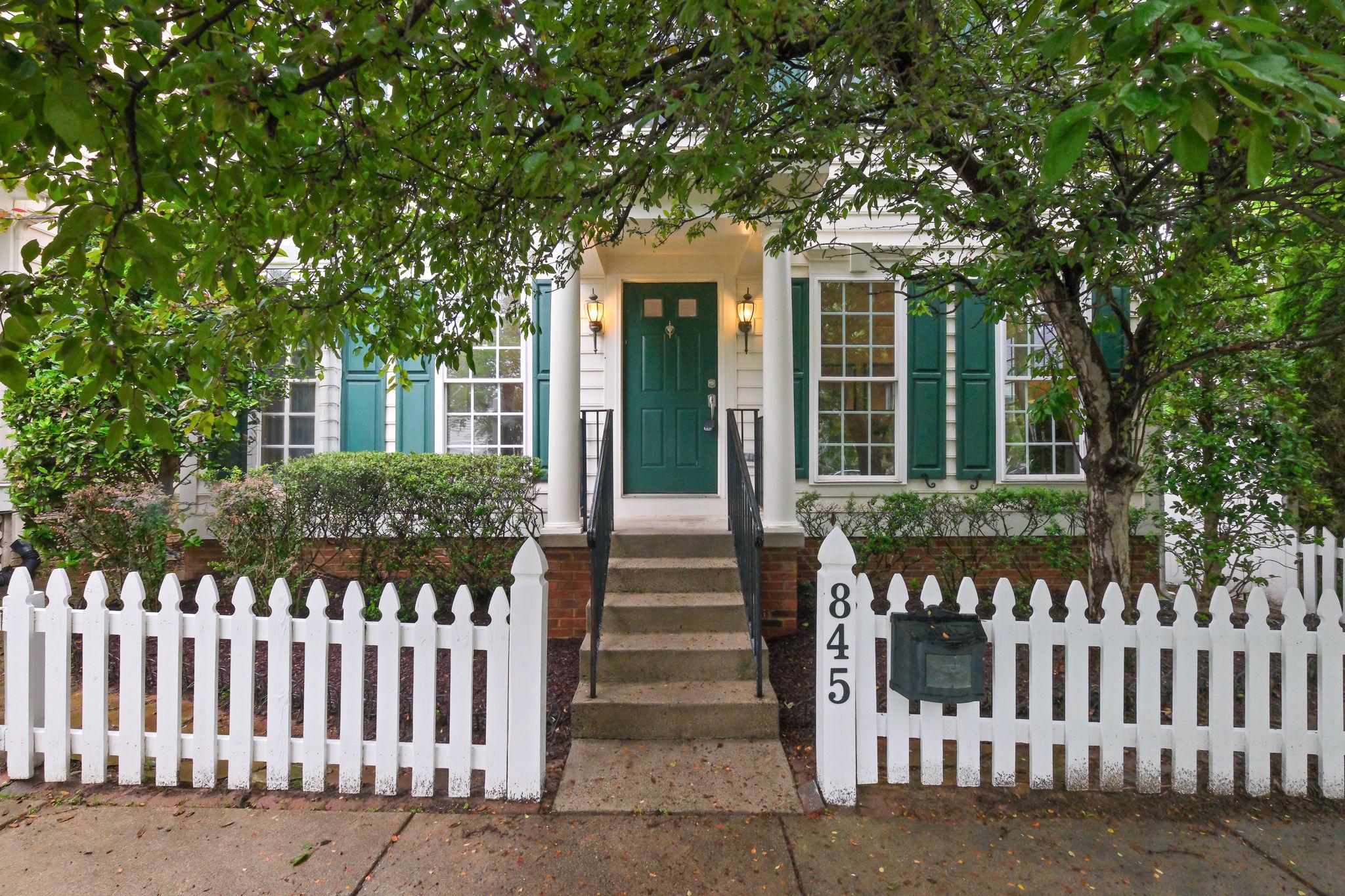  845 Lake Varuna Drive, Gaithersburg, MD, 20878 - 物件實景