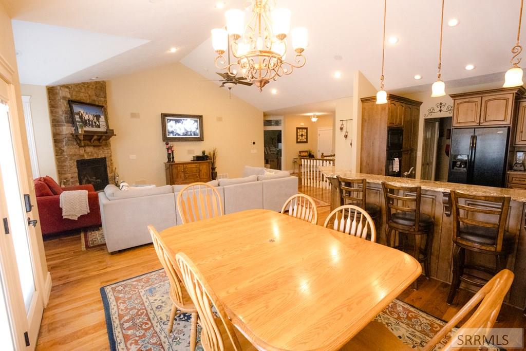 REXBURG, Idaho, 83440, United States, 4 Bedrooms Bedrooms, ,3 BathroomsBathrooms,Residential,For Sale,1944938