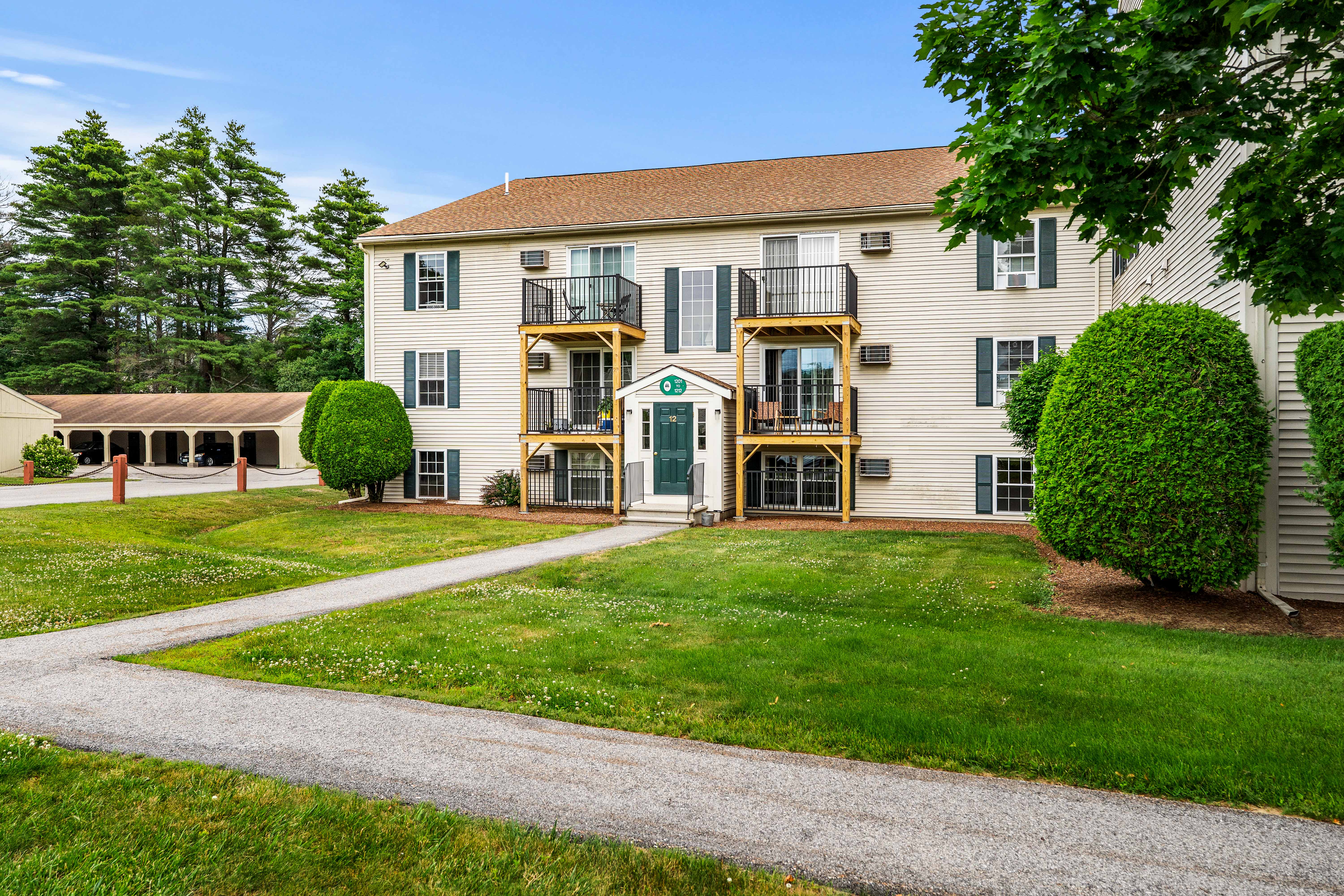  1202 White Cedar Boulevard, Portsmouth, NH 03801 - 物件實景