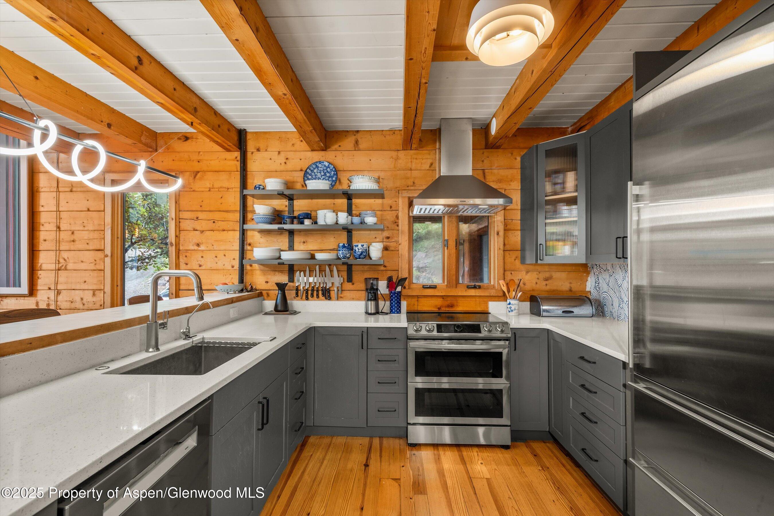 Carbondale, Colorado, 81623, United States, 3 Bedrooms Bedrooms, ,2 BathroomsBathrooms,Residential,For Sale,1989332