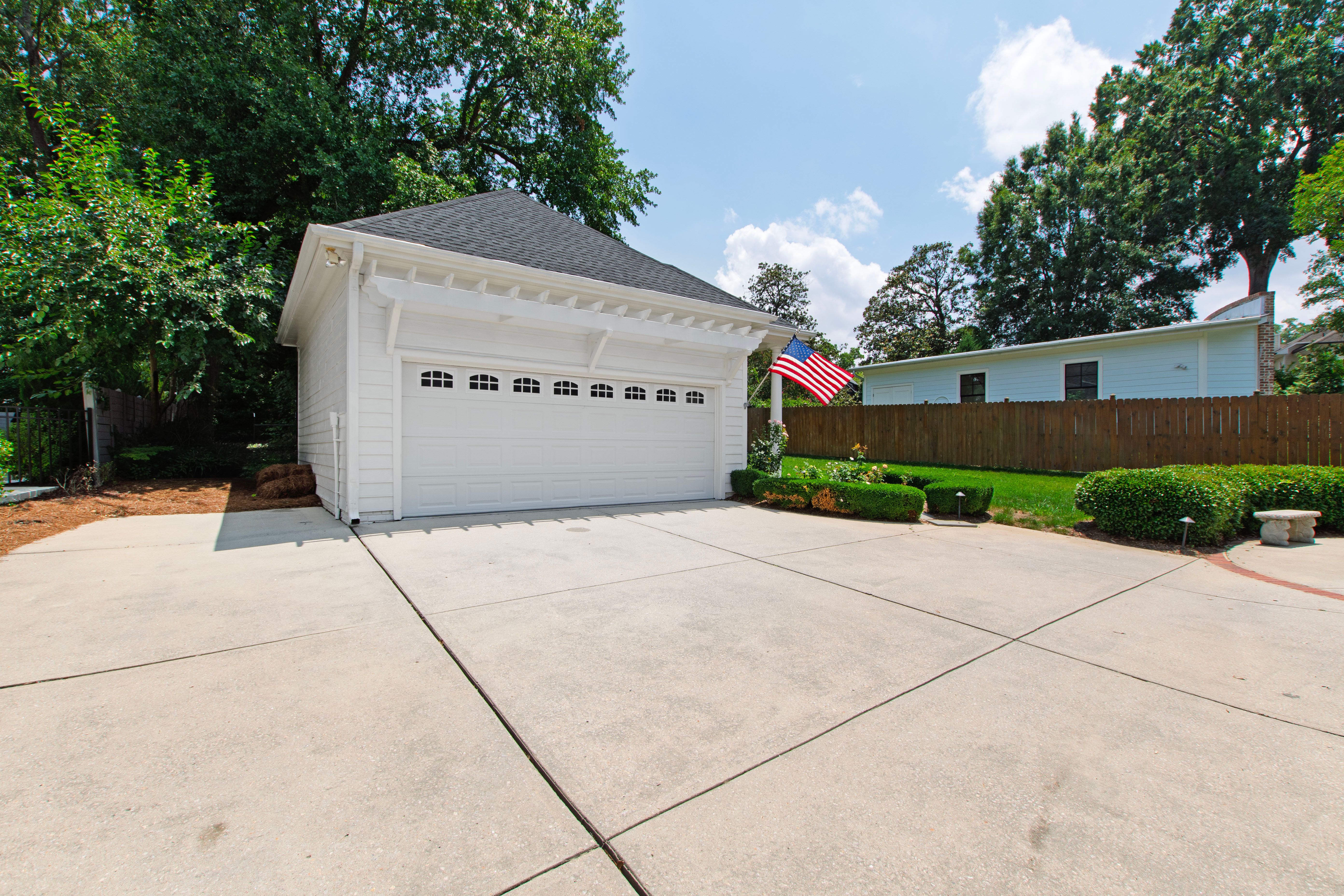  2714 Saint Marys Street, Raleigh, NC 27609 - 物件實景