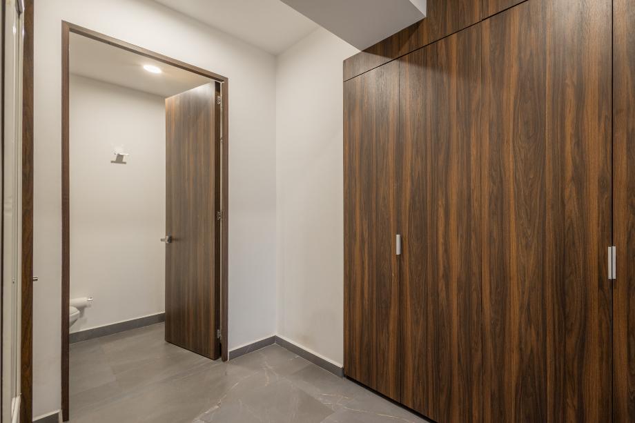 Álvaro Obregón, Ciudad de México, 01010, Mexico, 3 Bedrooms Bedrooms, ,3 BathroomsBathrooms,Residential,For Sale,1997034