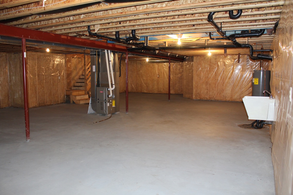 Minocqua, Wisconsin, 54548, United States, 3 Bedrooms Bedrooms, ,2 BathroomsBathrooms,Residential,For Sale,1984863