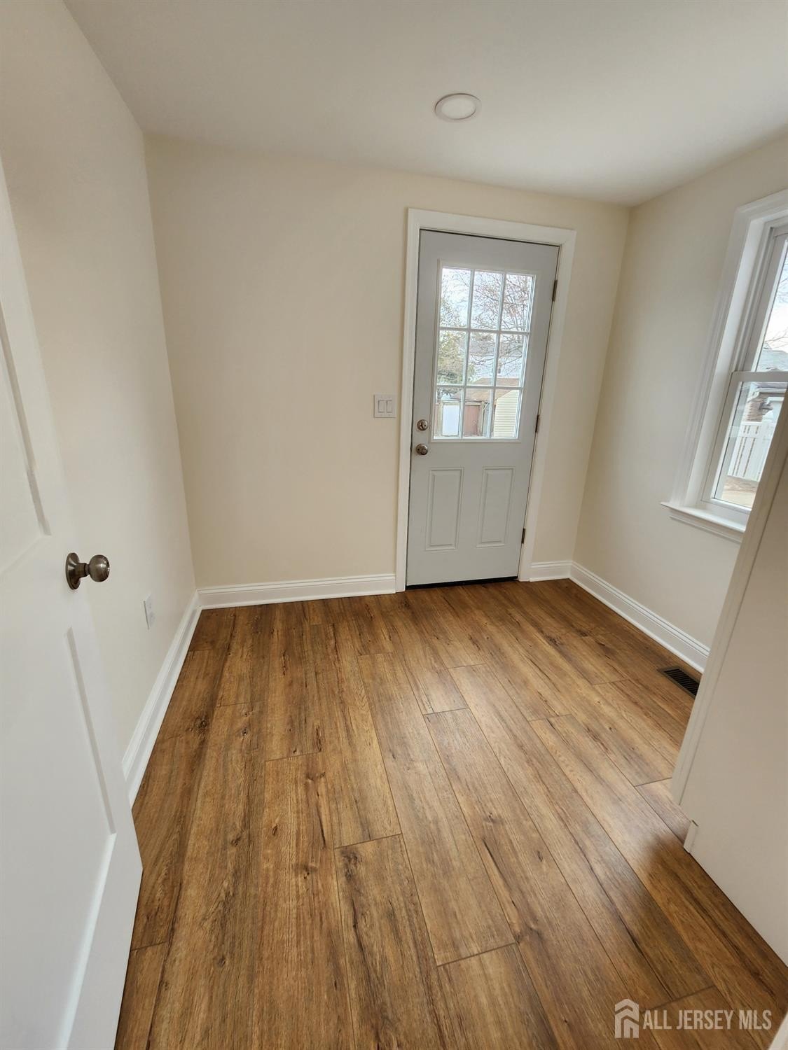 Sayreville, New Jersey, 08879, United States, 4 Bedrooms Bedrooms, ,2 BathroomsBathrooms,Residential,For Sale,2005384