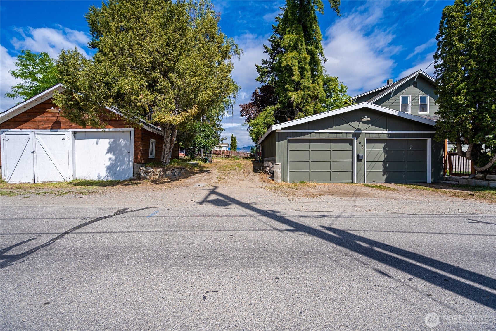 Manson, Washington, 98831, United States, 4 Bedrooms Bedrooms, ,1 BathroomBathrooms,Residential,For Sale,1821067