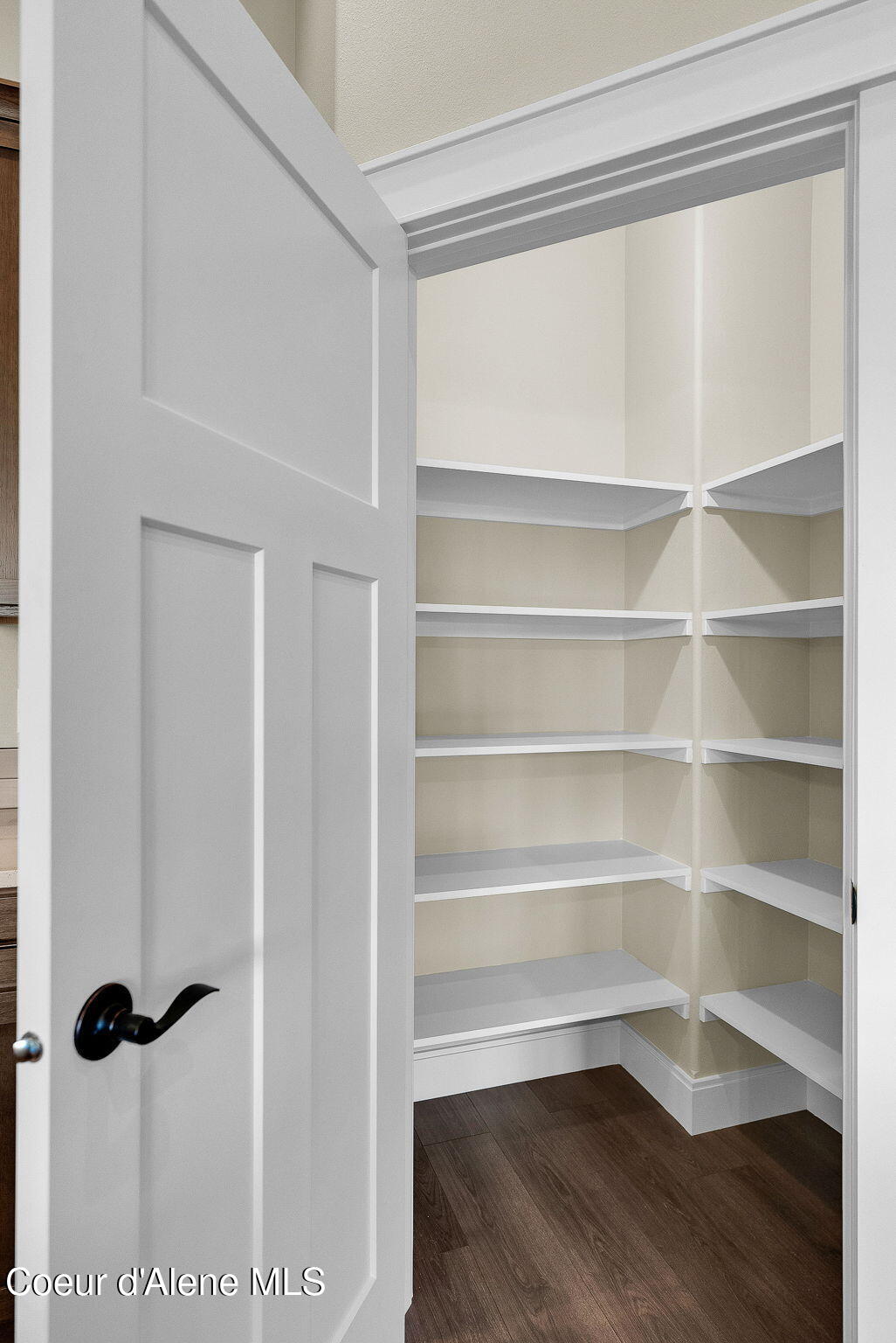 Rathdrum, Idaho, 83858, United States, 6 Bedrooms Bedrooms, ,1 BathroomBathrooms,Residential,For Sale,1989161