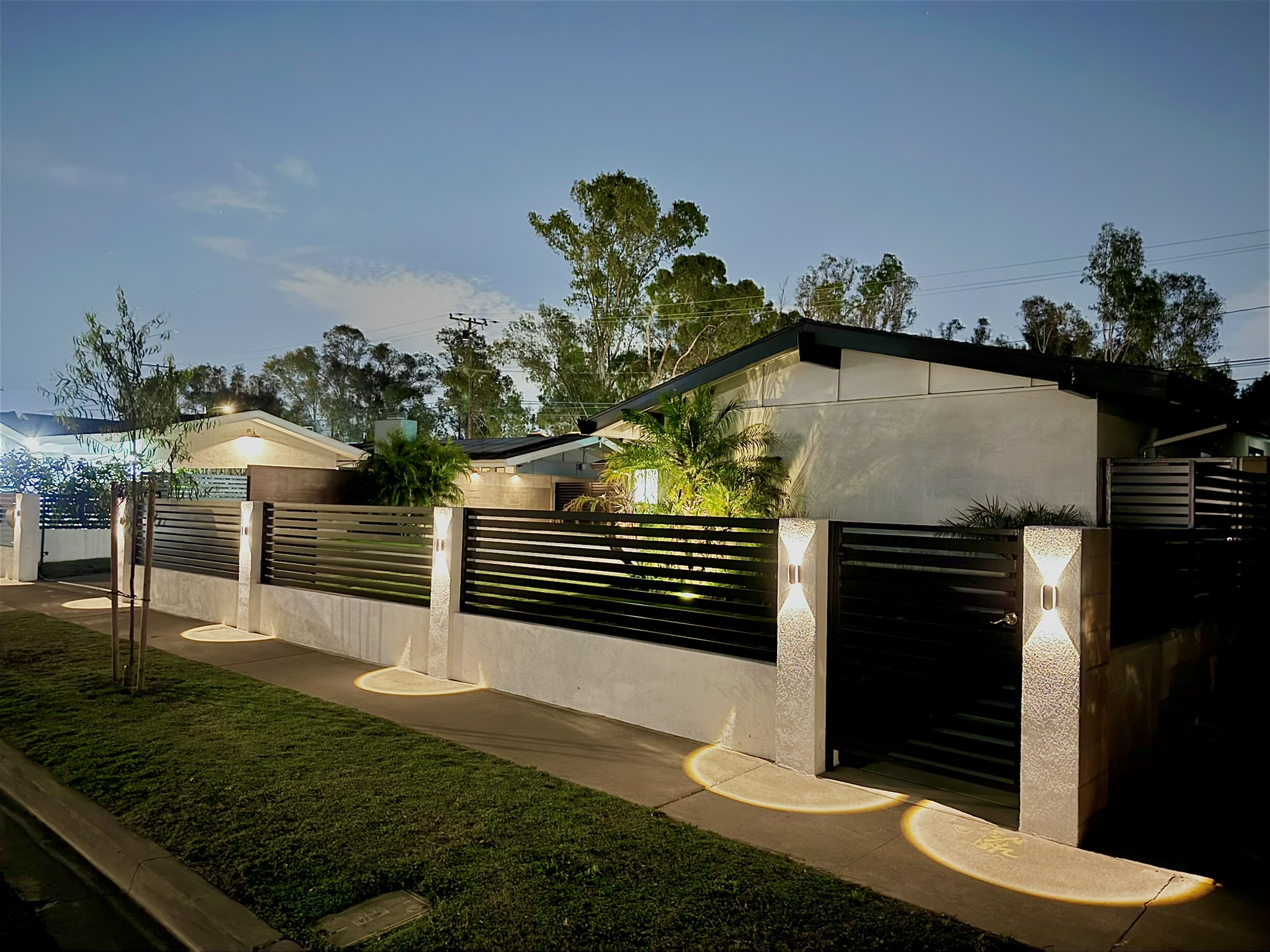 Los Alamitos, California, 90720, United States, 5 Bedrooms Bedrooms, ,4 BathroomsBathrooms,Residential,For Sale,1895084