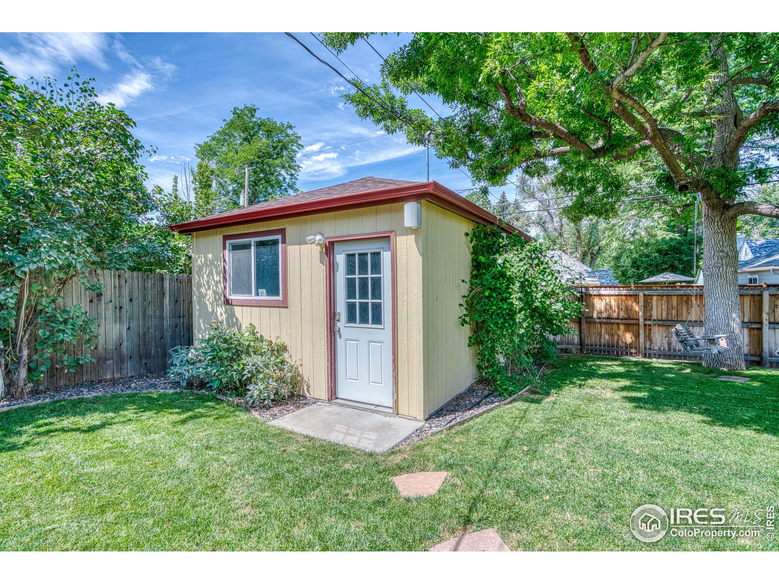 Denver, Colorado, 80220, United States, 4 Bedrooms Bedrooms, ,2 BathroomsBathrooms,Residential,For Sale,1901217