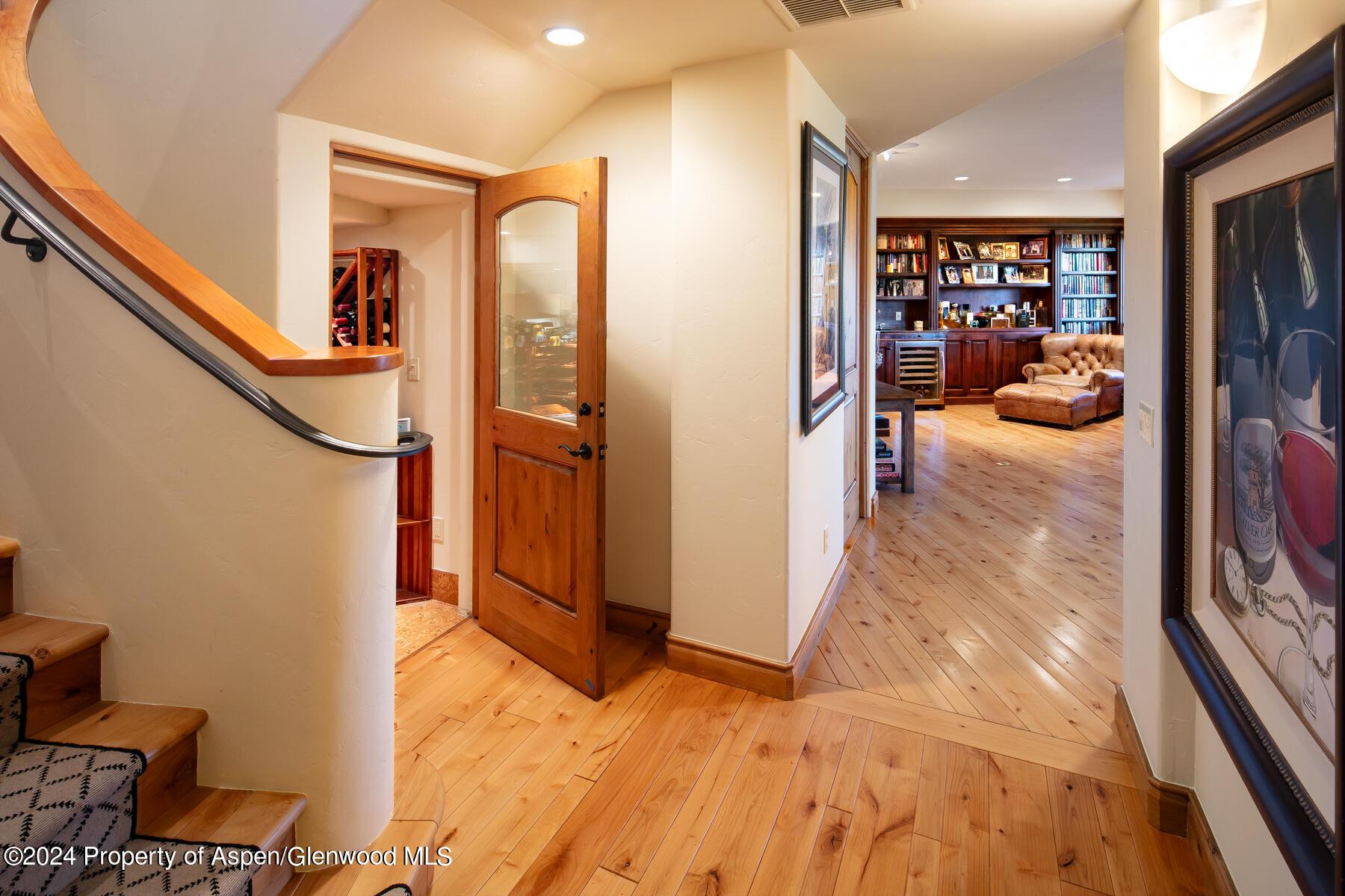 Aspen, Colorado, 81611, United States, 5 Bedrooms Bedrooms, ,6 BathroomsBathrooms,Residential,For Sale,1807342