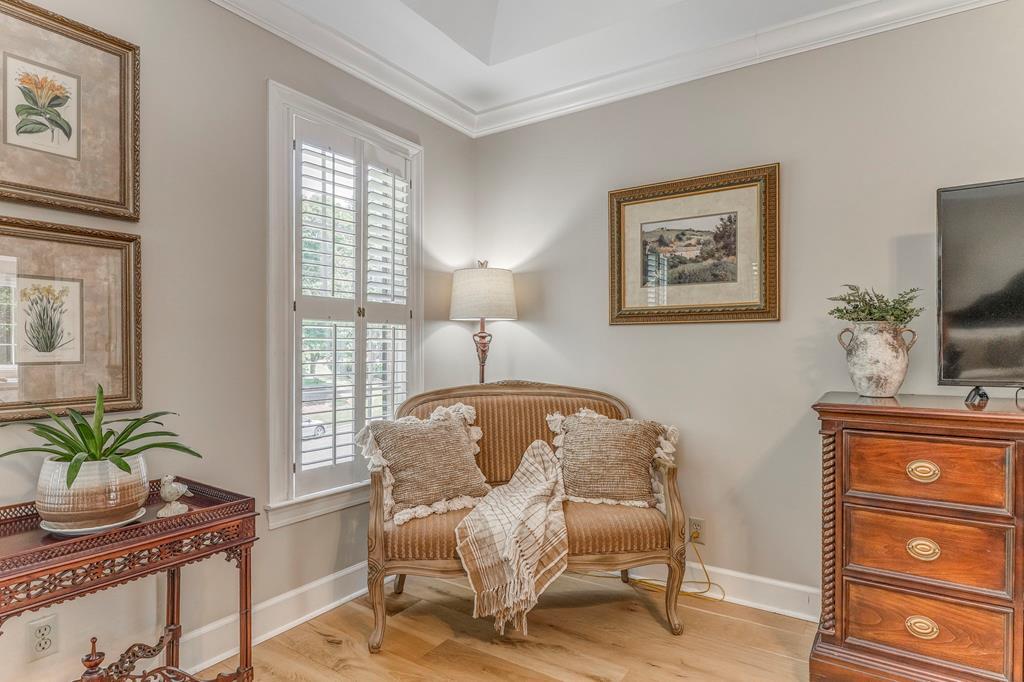DALTON, Georgia, 30720, United States, 4 Bedrooms Bedrooms, ,4 BathroomsBathrooms,Residential,For Sale,1885970