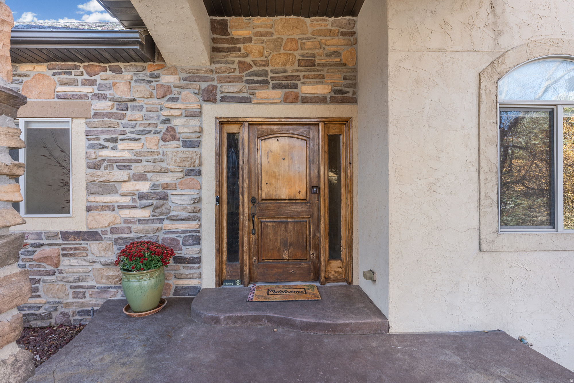 Herriman, Utah, 84096, United States, 3 Bedrooms Bedrooms, ,5 BathroomsBathrooms,Residential,For Sale,1991889