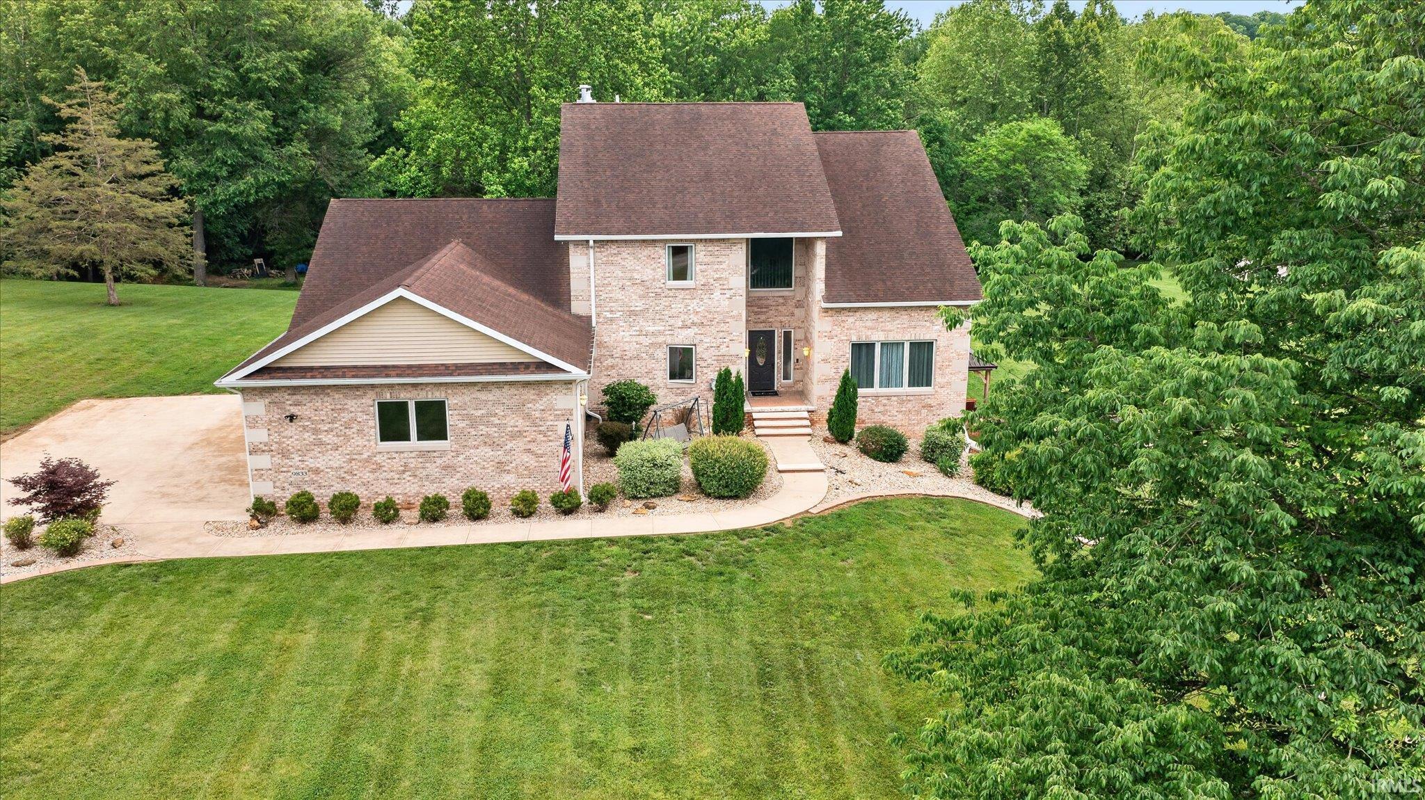 Bloomington, Indiana, 47401, United States, 4 Bedrooms Bedrooms, ,6 BathroomsBathrooms,Residential,For Sale,2048103