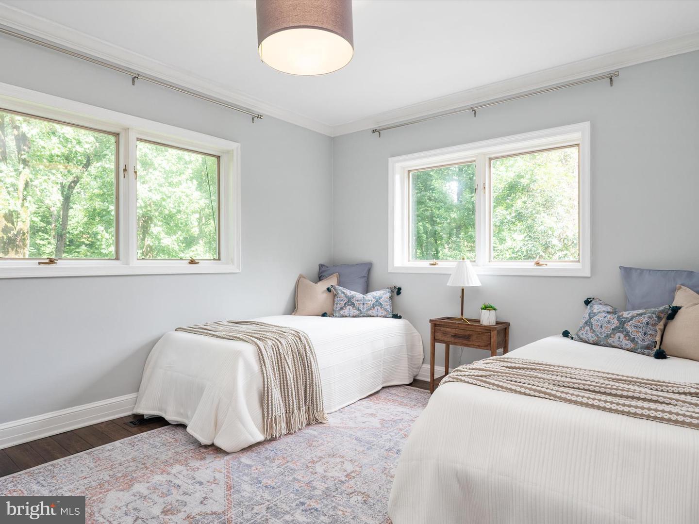 Annapolis, Maryland, 21401, United States, 5 Bedrooms Bedrooms, ,5 BathroomsBathrooms,Residential,For Sale,1895873