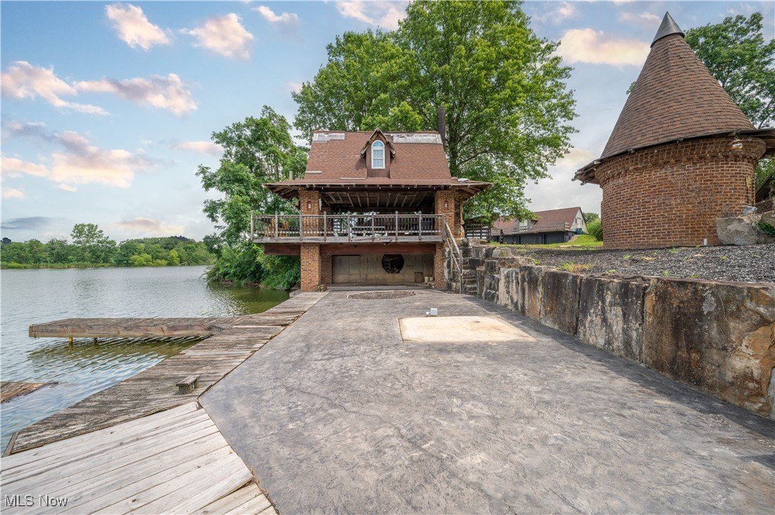 Diamond, Ohio, 44412, United States, 5 Bedrooms Bedrooms, ,5 BathroomsBathrooms,Residential,For Sale,1983781