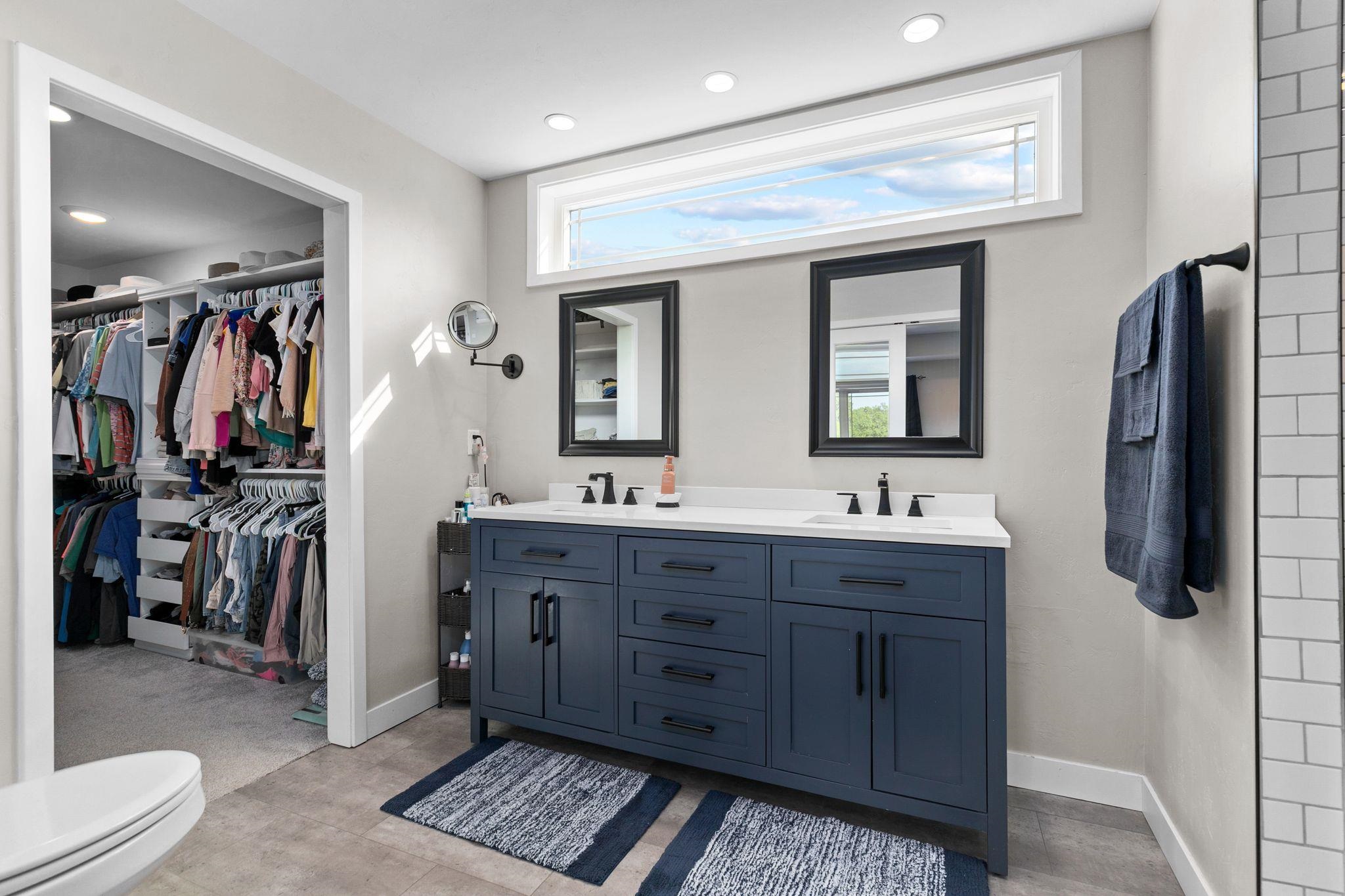 Sherwood, Wisconsin, 54169, United States, 4 Bedrooms Bedrooms, ,4 BathroomsBathrooms,Residential,For Sale,1977461